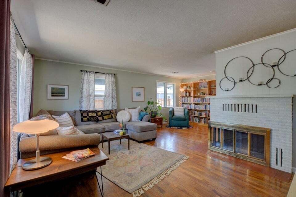 534 Laurel Street