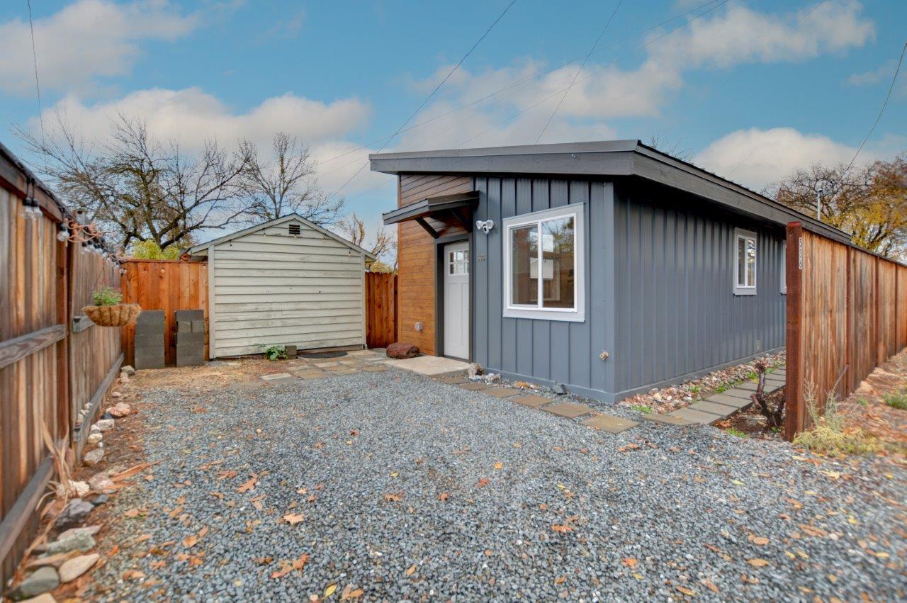 534 Laurel Street