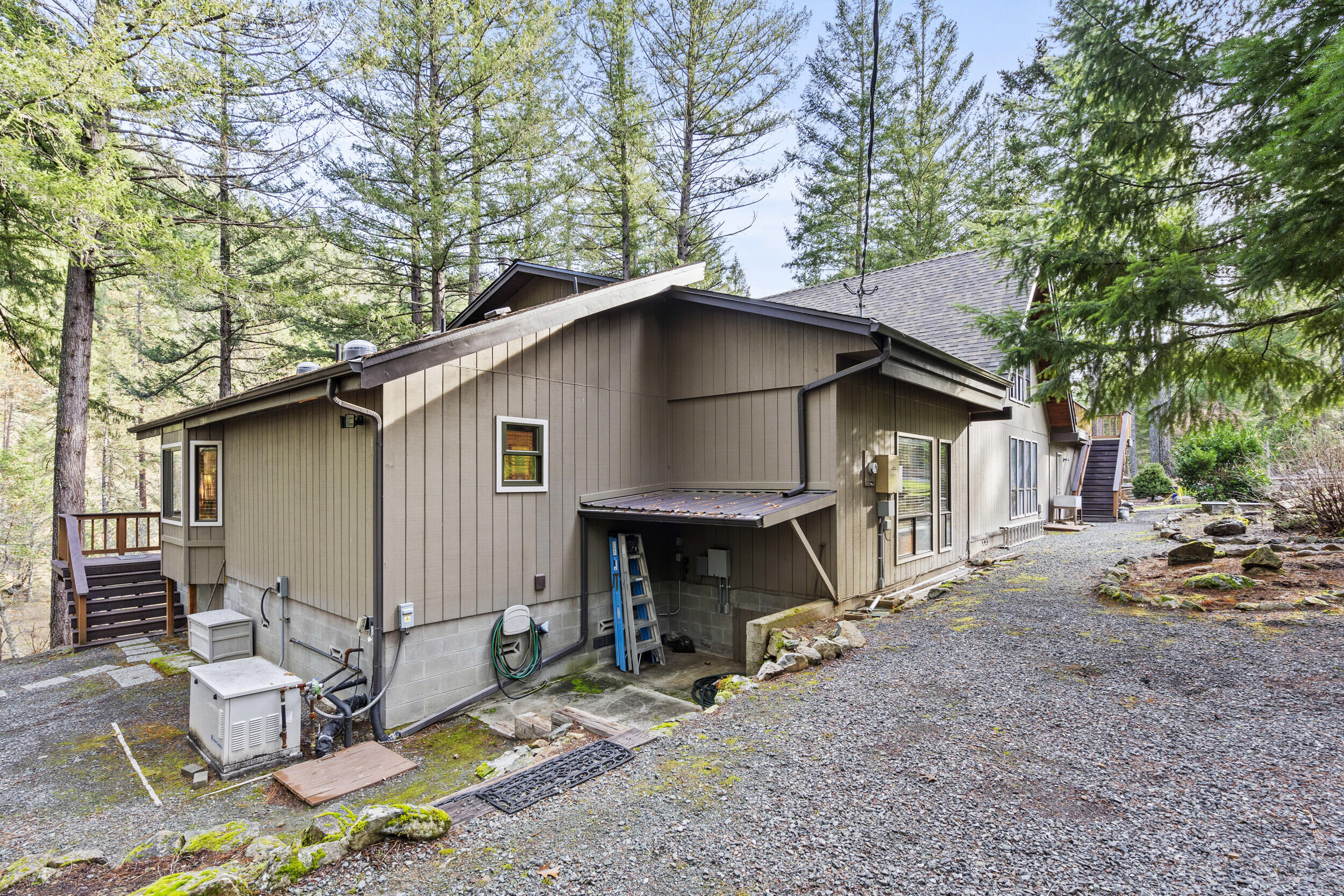 4966 W Evans Creek Road