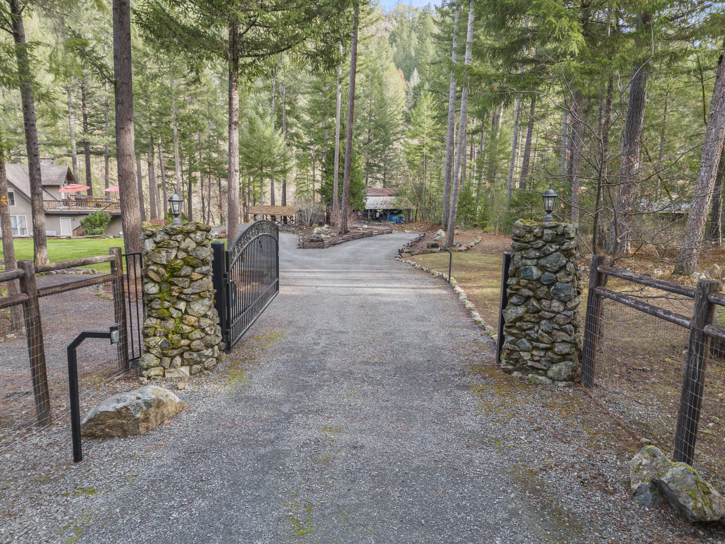 4966 W Evans Creek Road