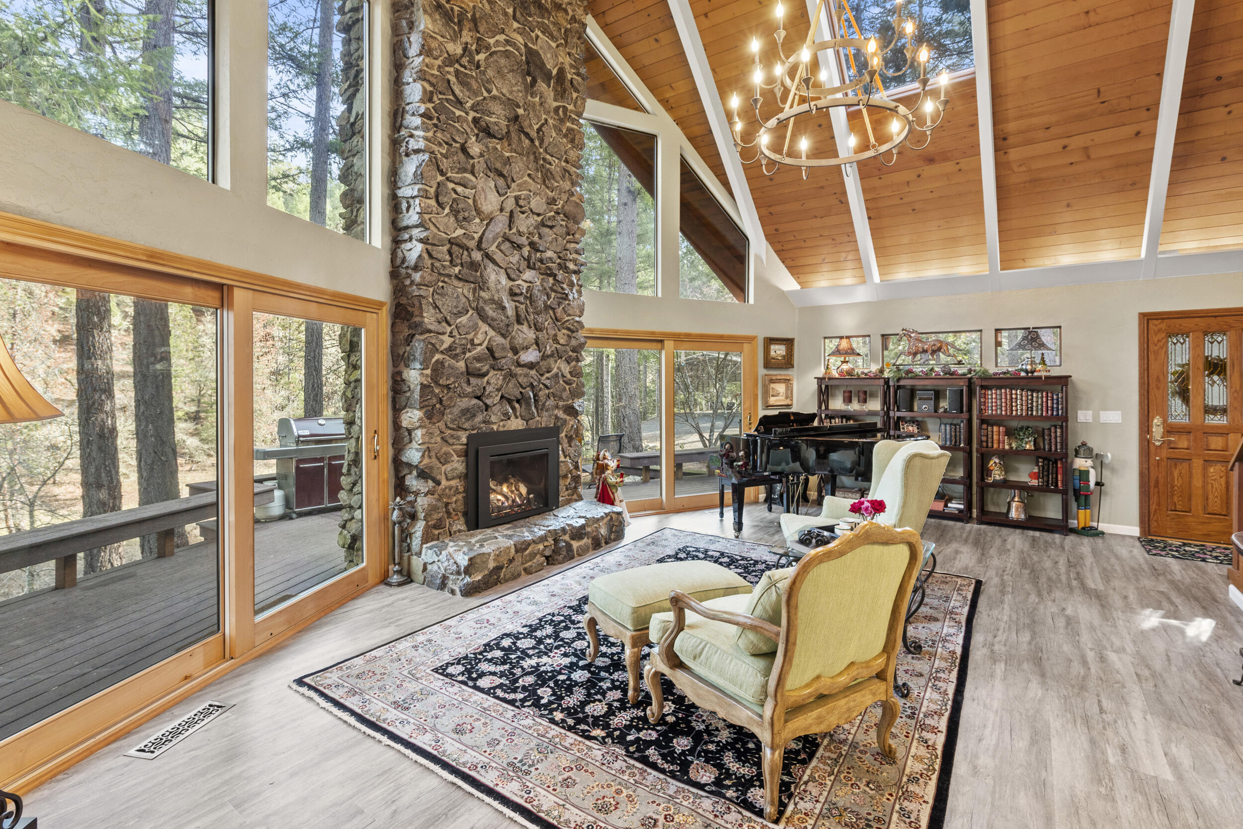 4966 W Evans Creek Road