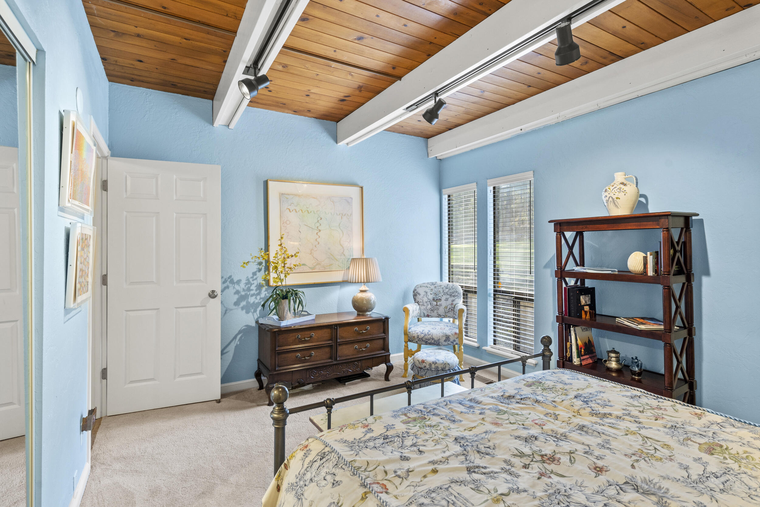 4966 W Evans Creek Road