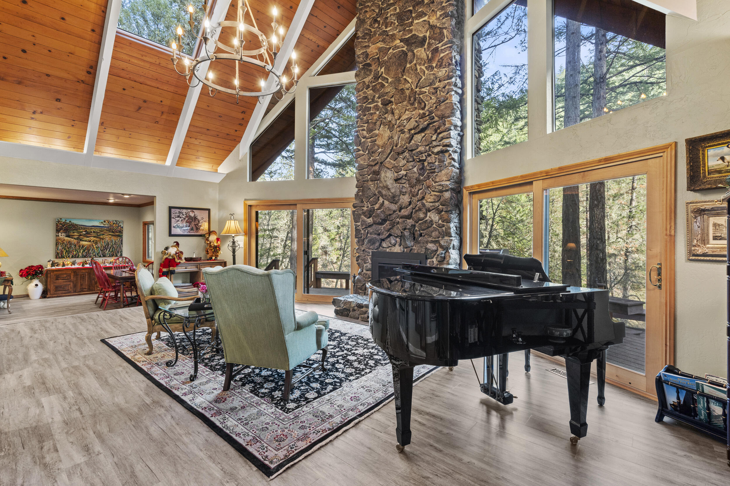 4966 W Evans Creek Road