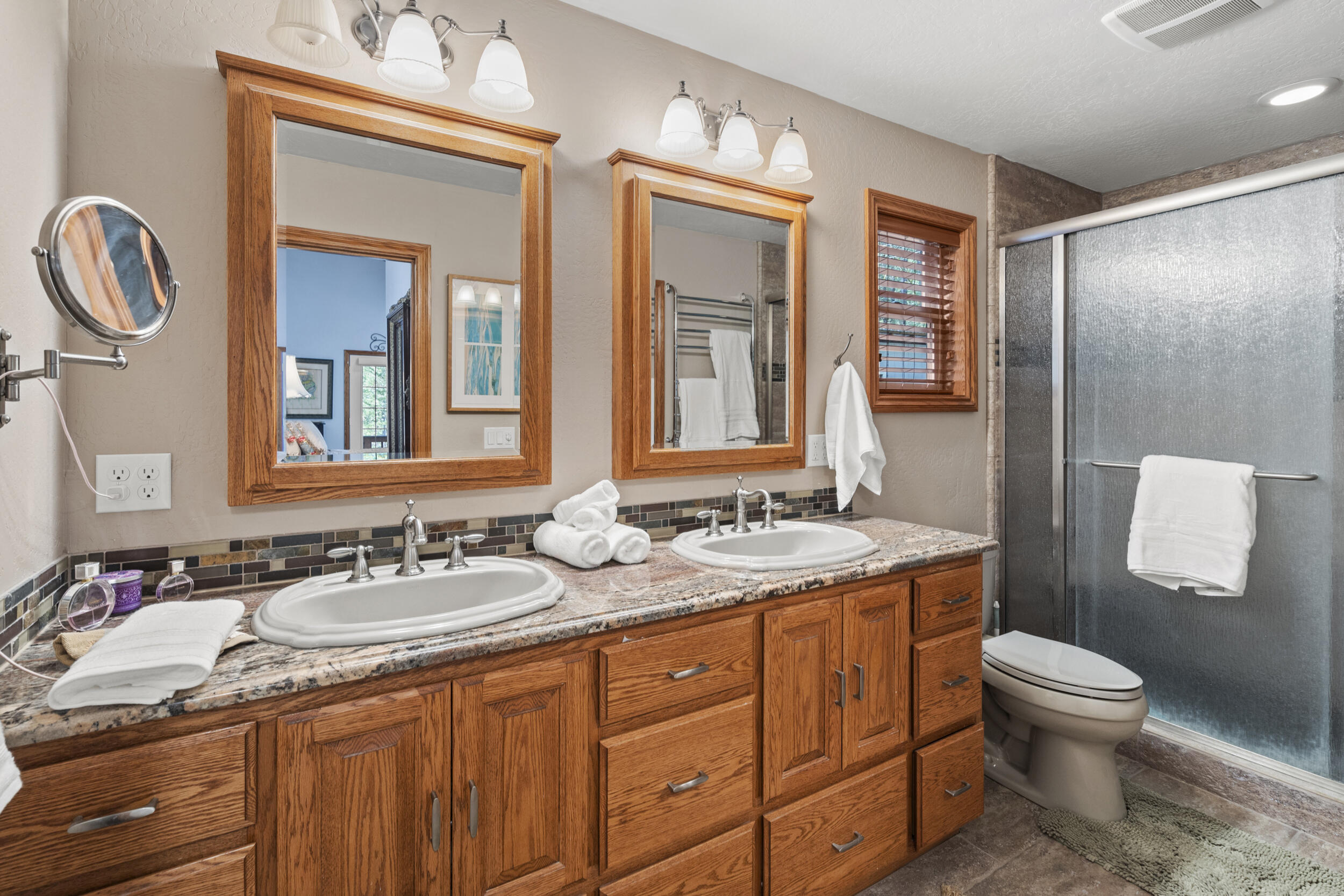 4966 W Evans Creek Road