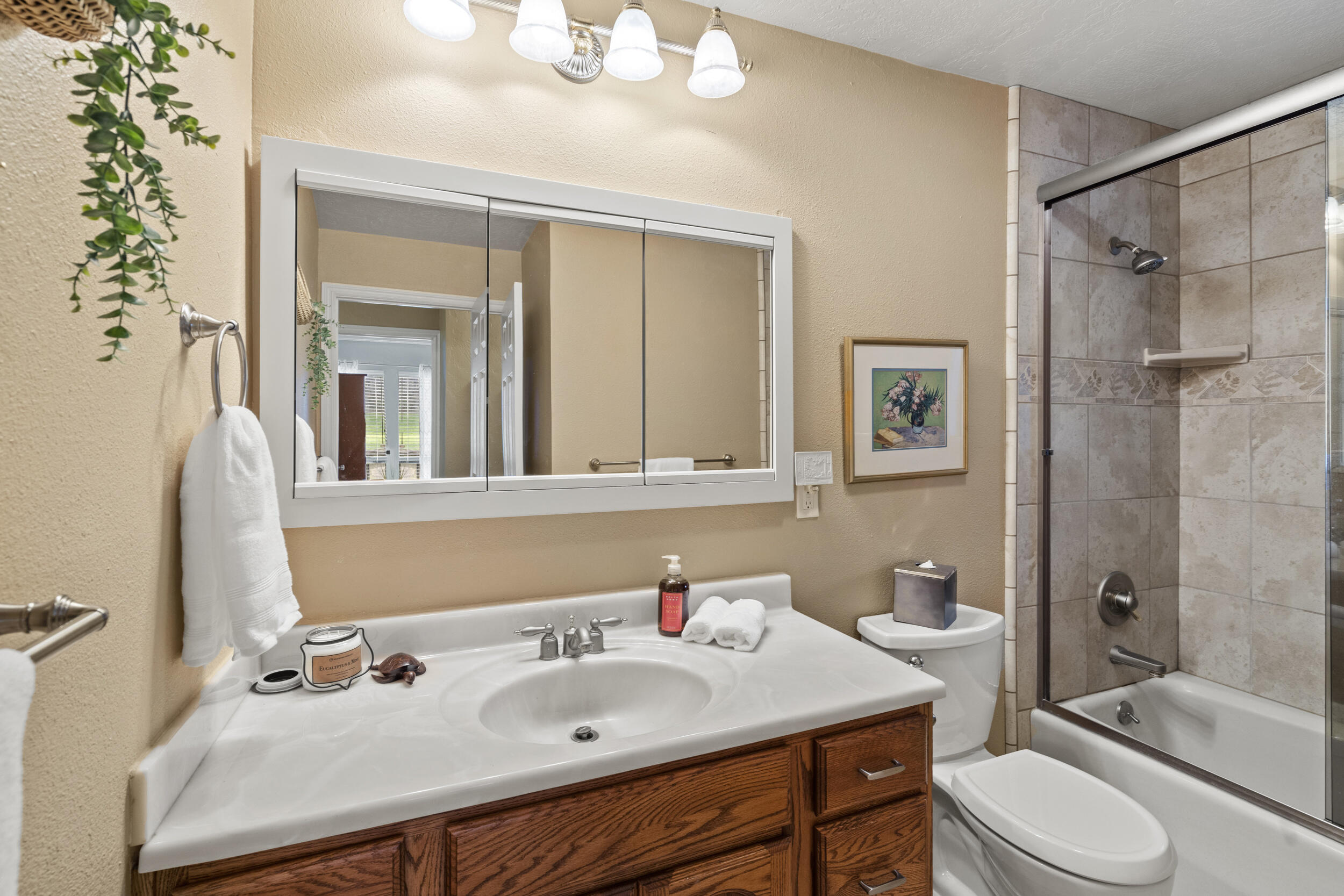 4966 W Evans Creek Road