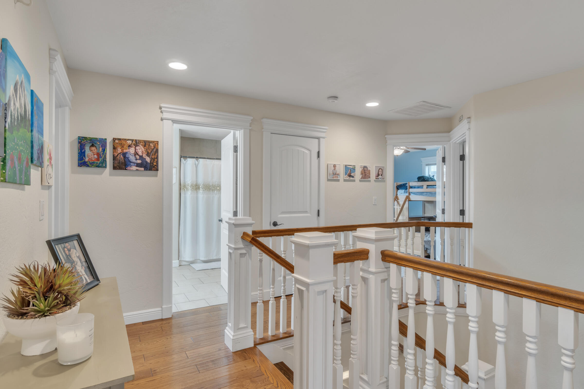 879 Holley Way