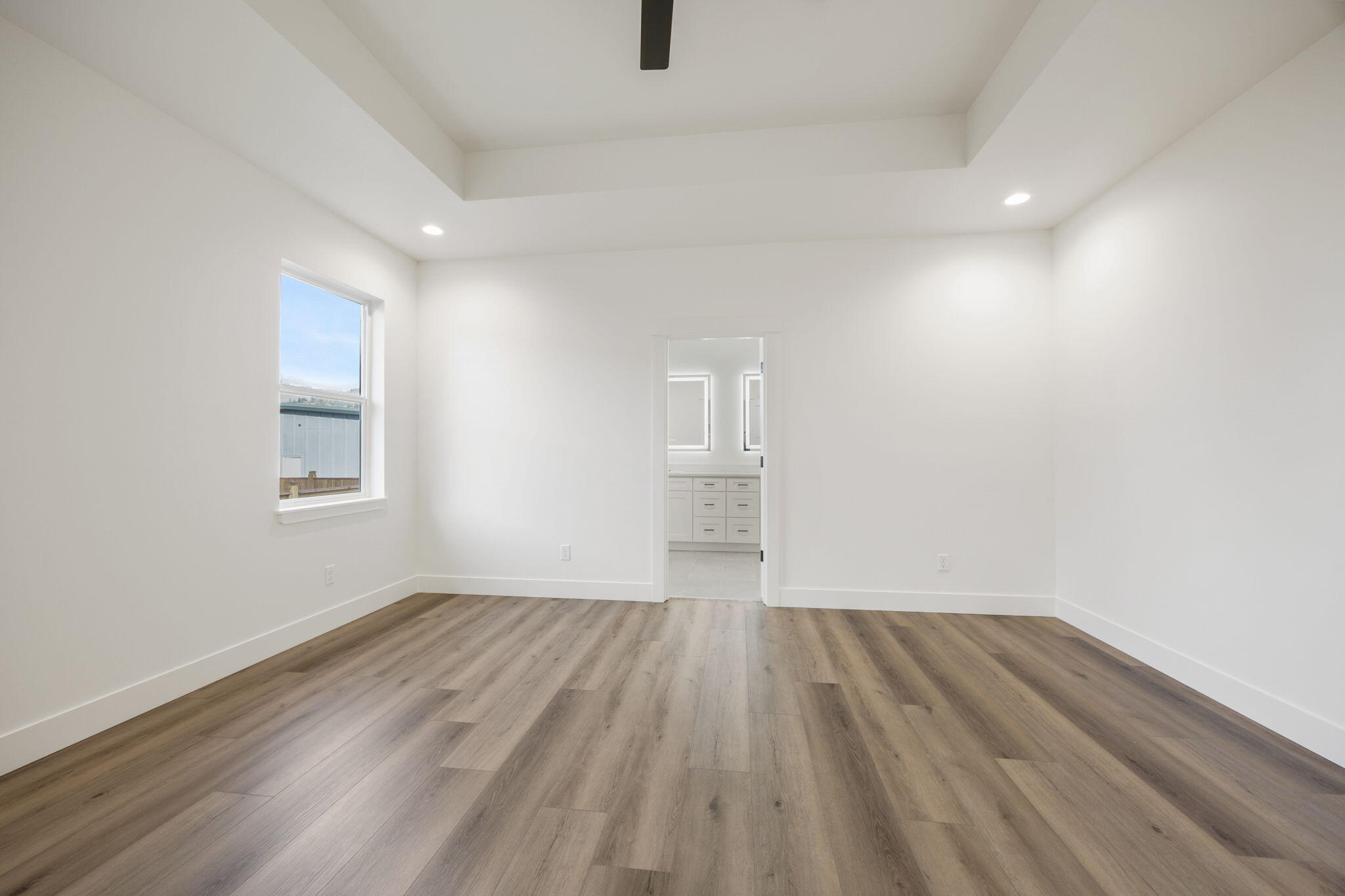 3375 Viewpoint Drive