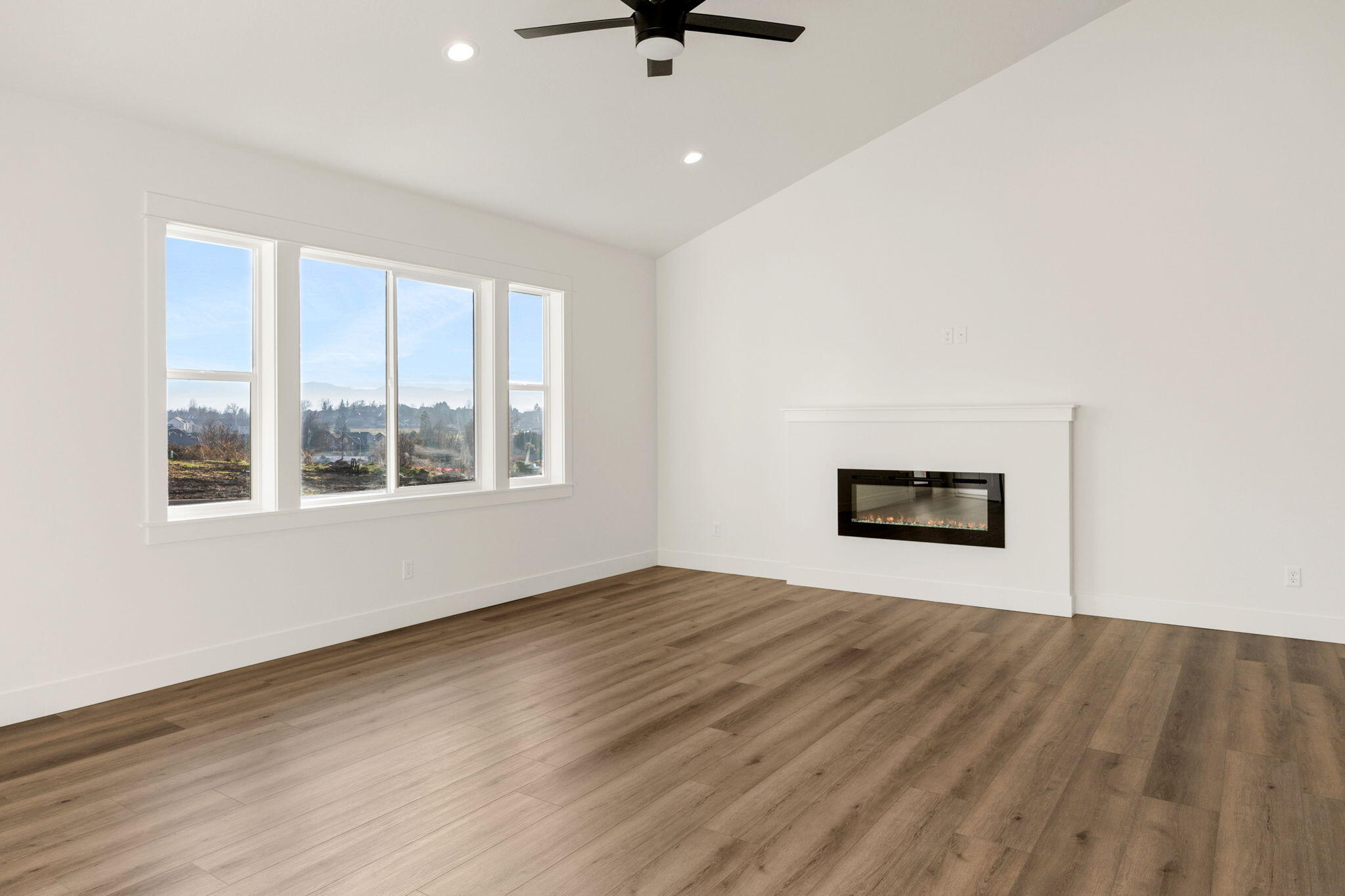 3375 Viewpoint Drive