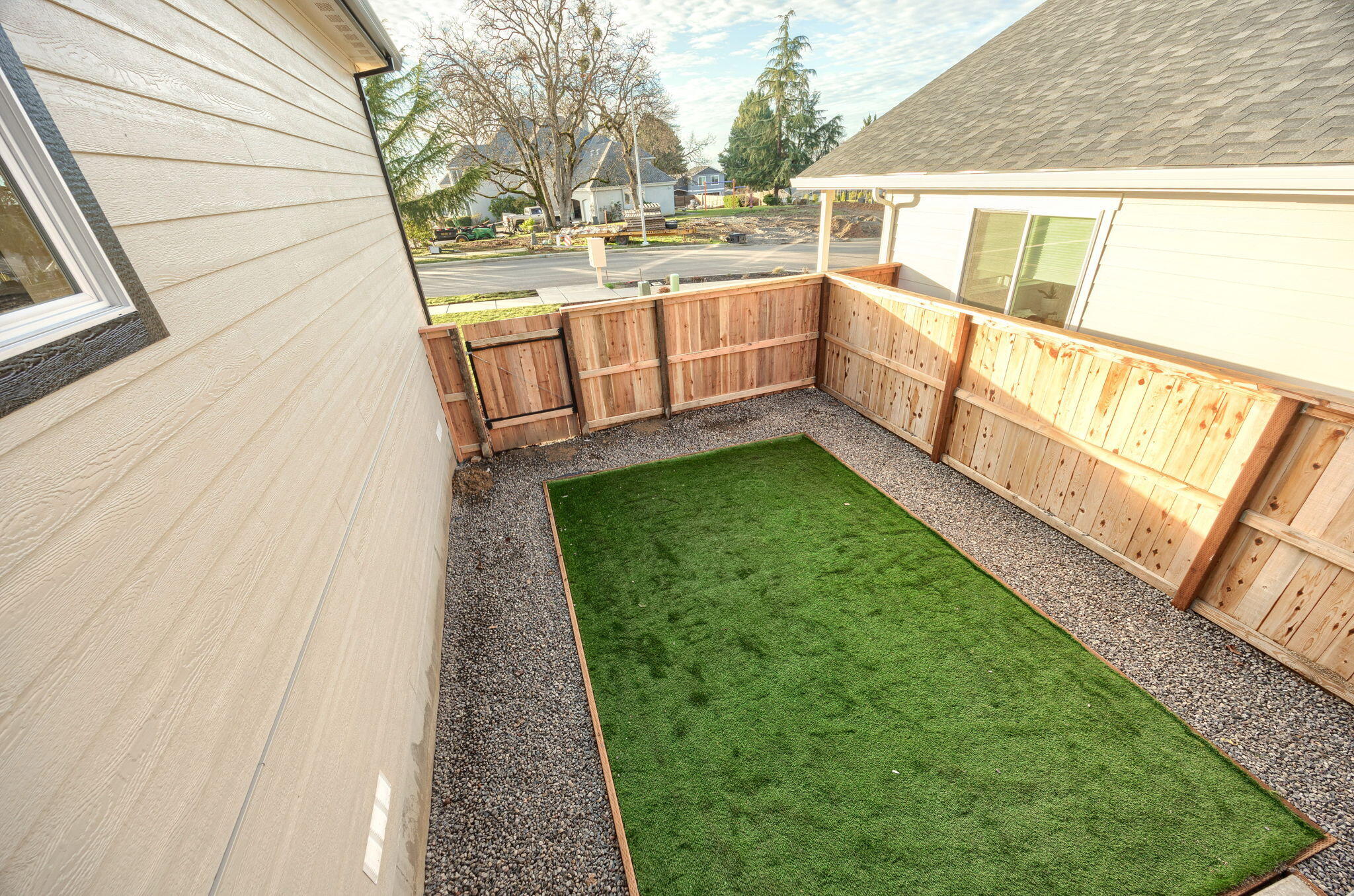 3375 Viewpoint Drive