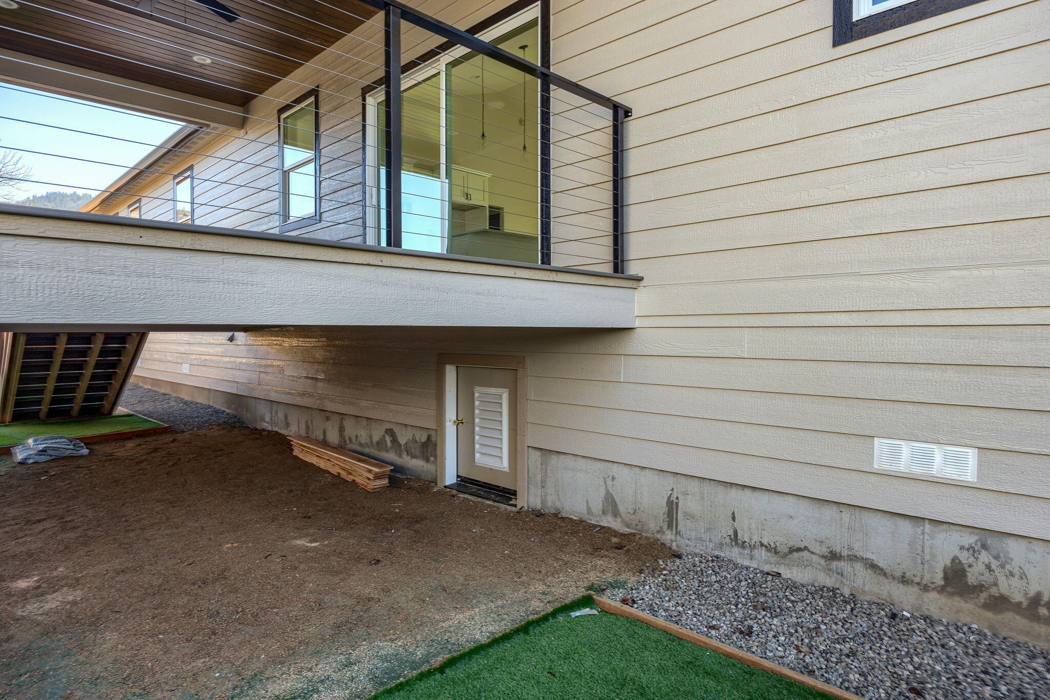 3375 Viewpoint Drive