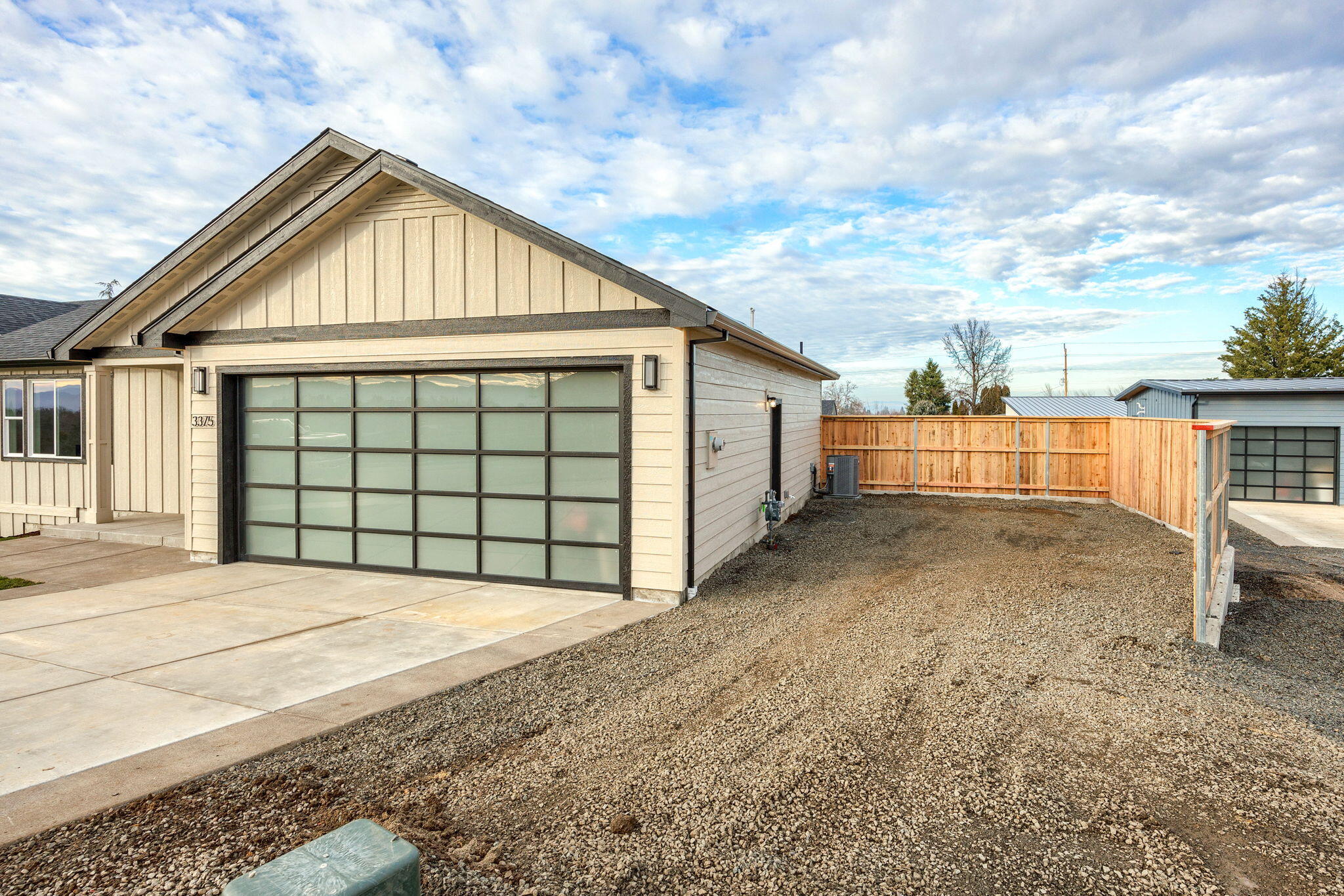 3375 Viewpoint Drive