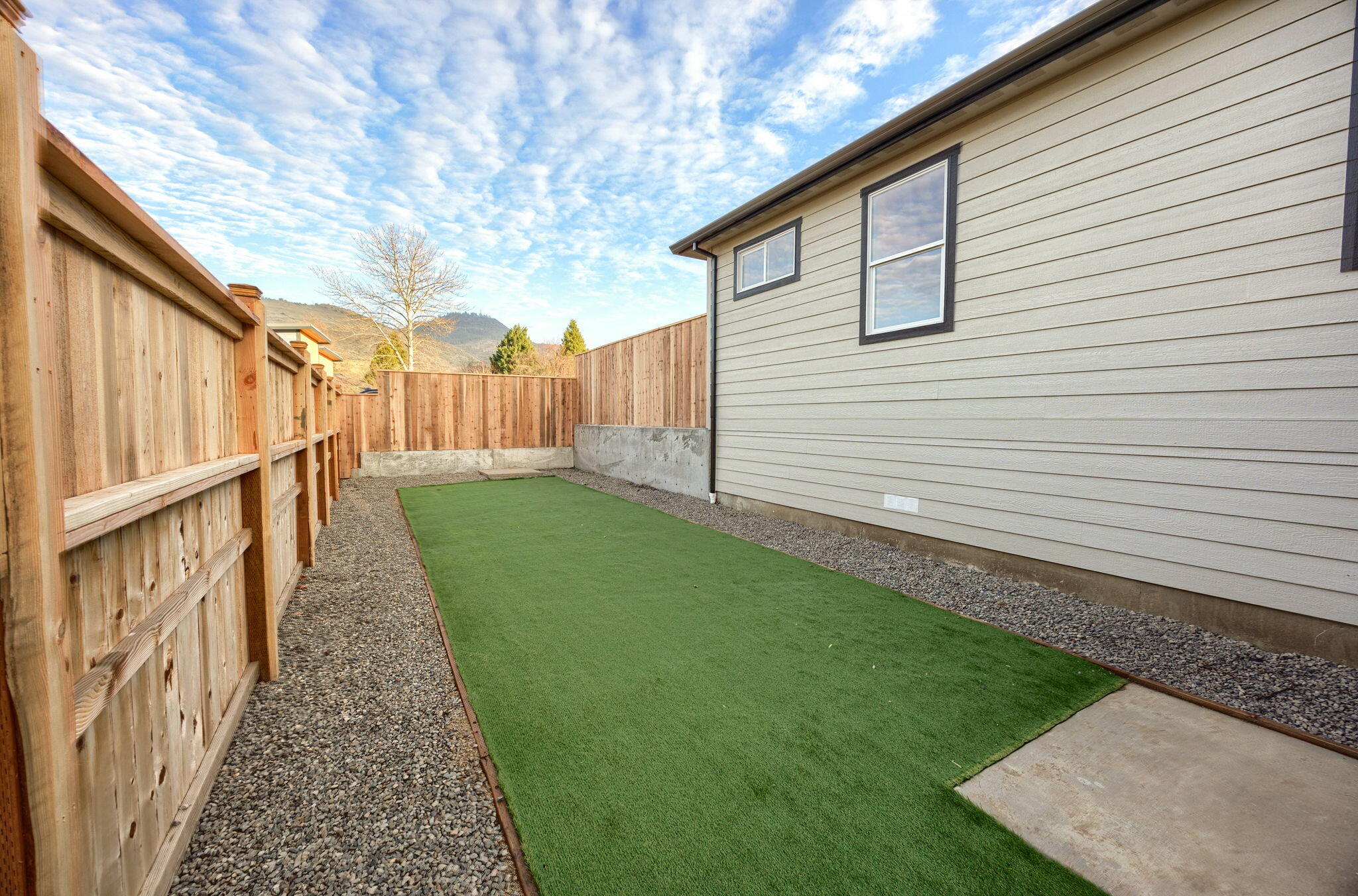 3375 Viewpoint Drive