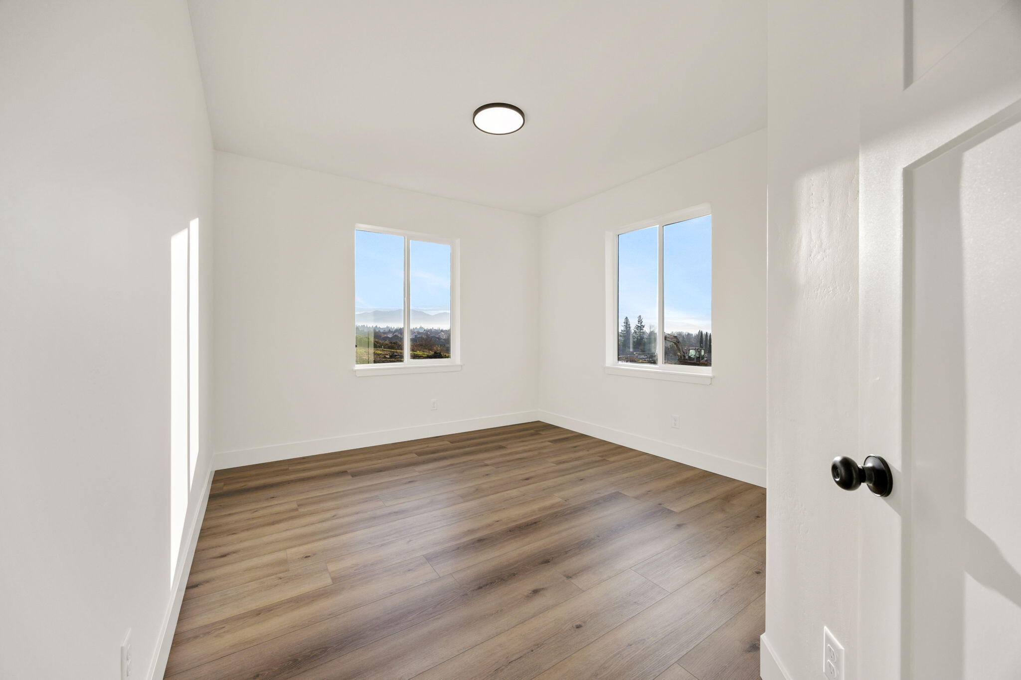3375 Viewpoint Drive