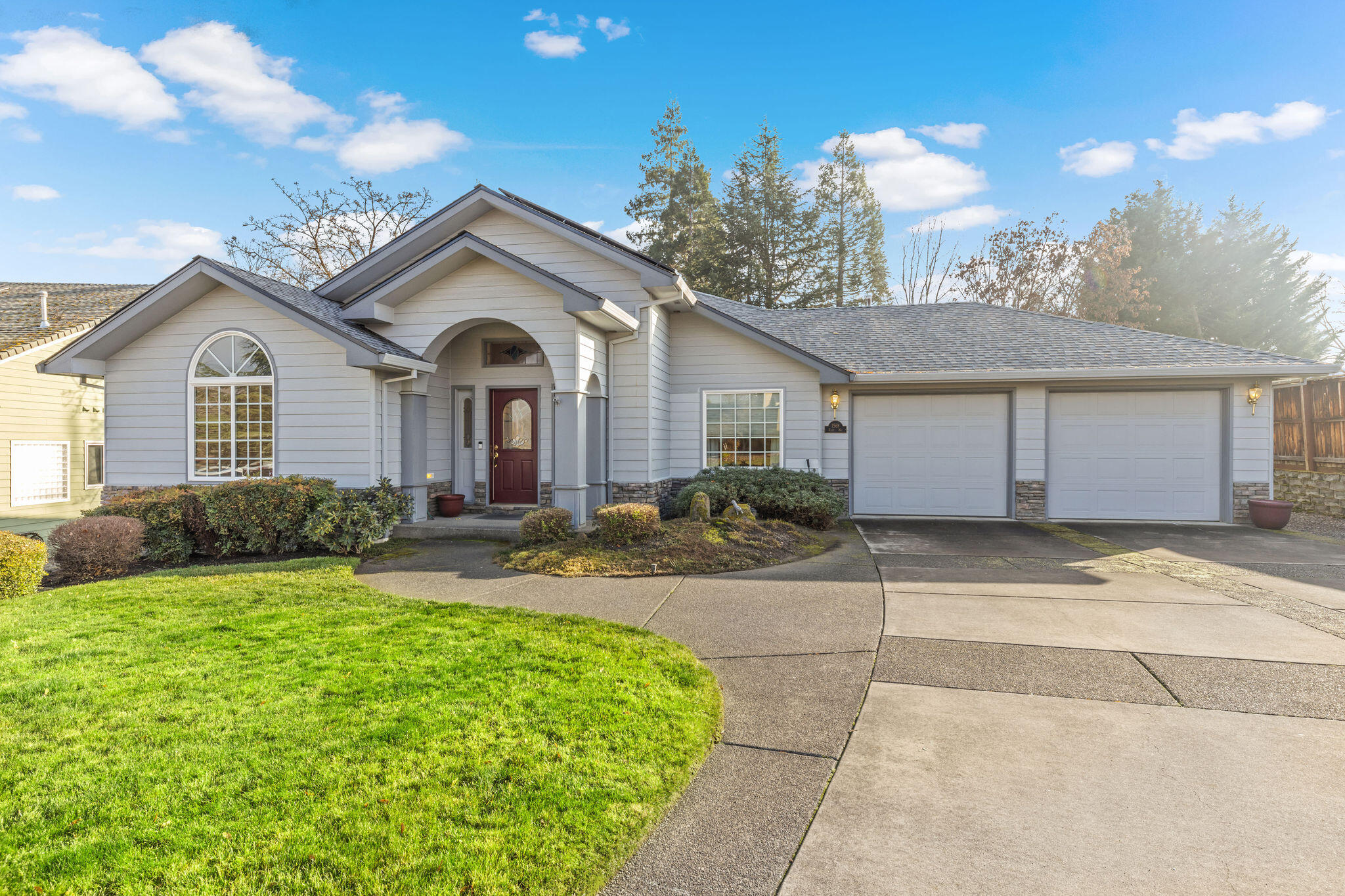 1568 Ridge Way