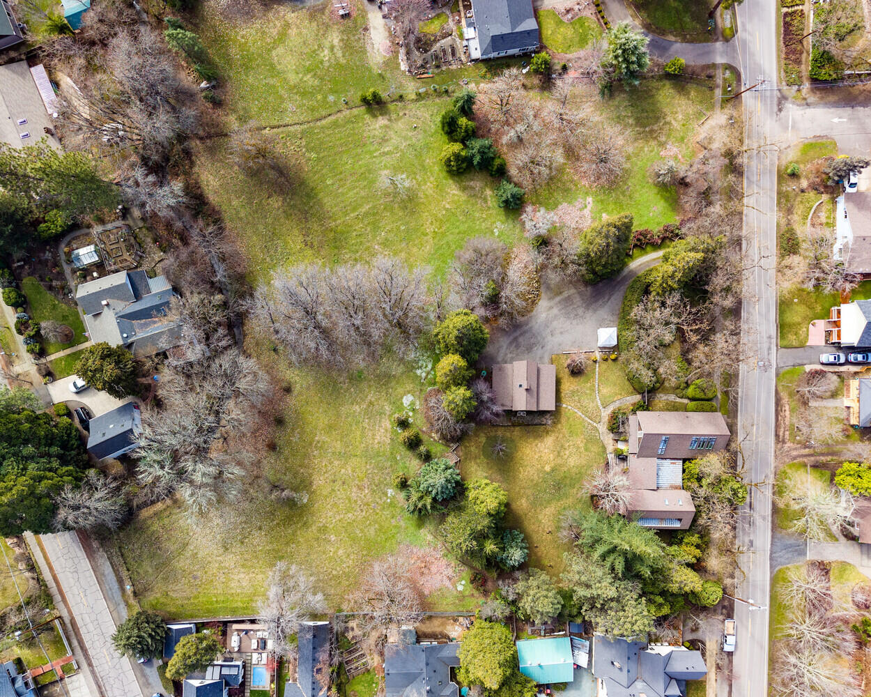 385 S Oregon Street, TL 502/503