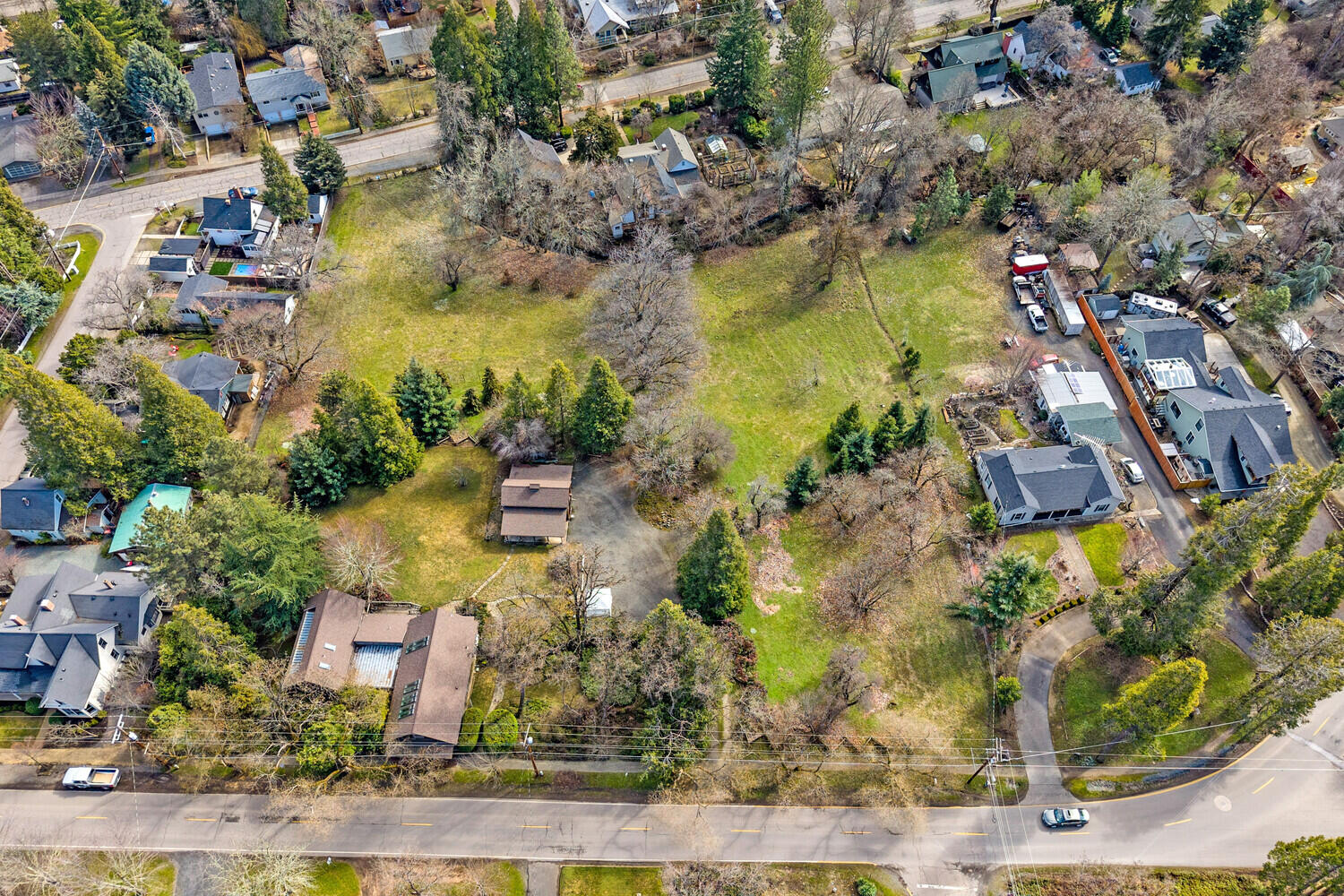 385 S Oregon Street, TL 502/503