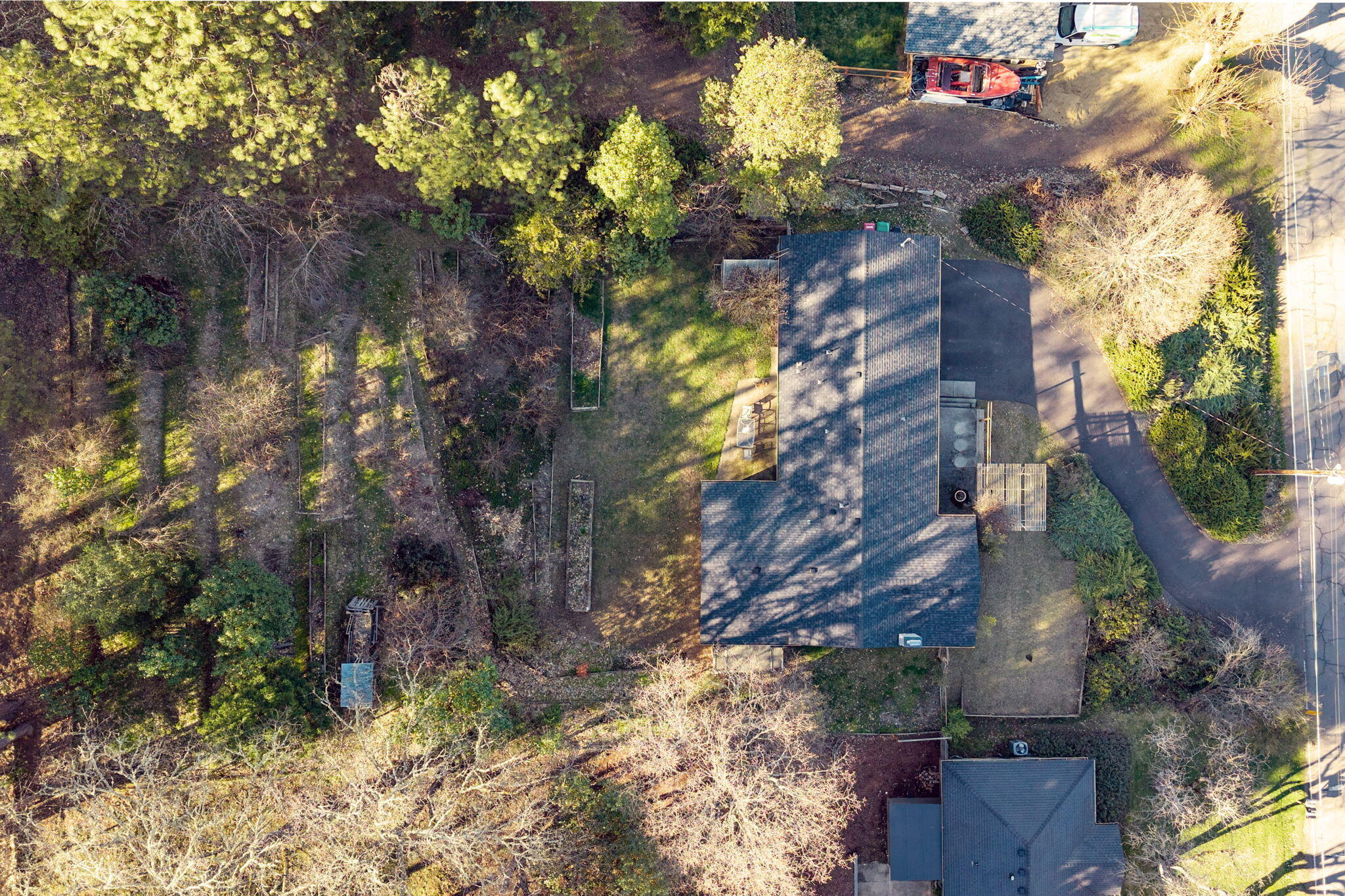 870 S 3rd Street