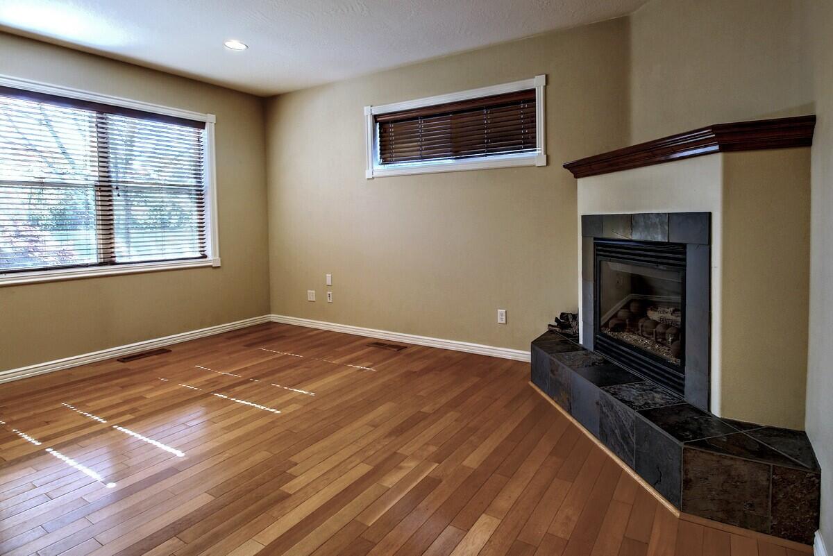 417 Stanford Avenue