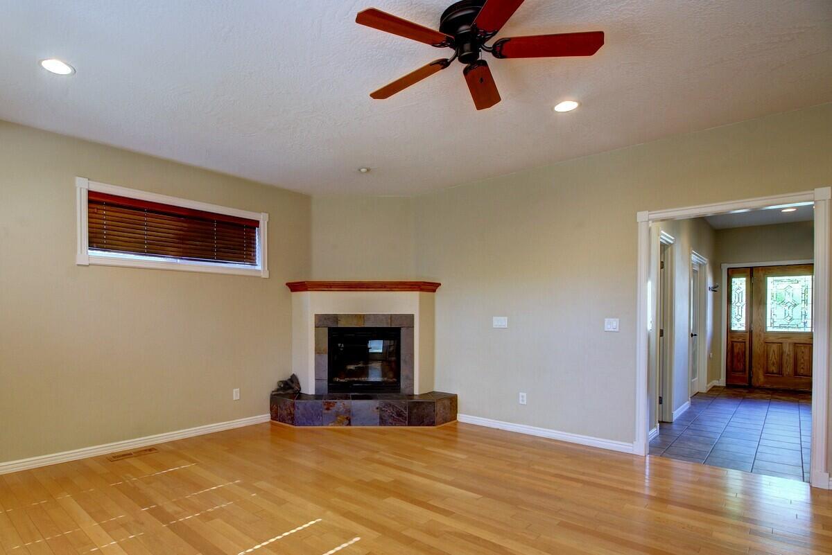 417 Stanford Avenue