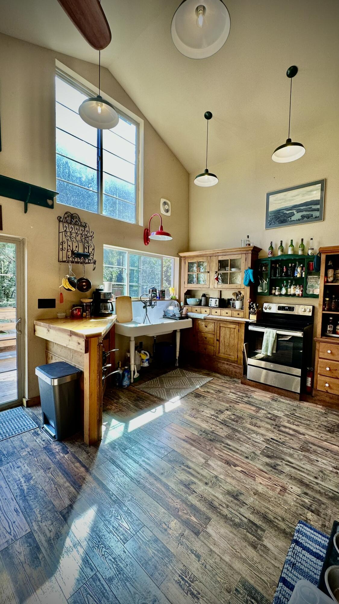 3519 Thompson Creek Road