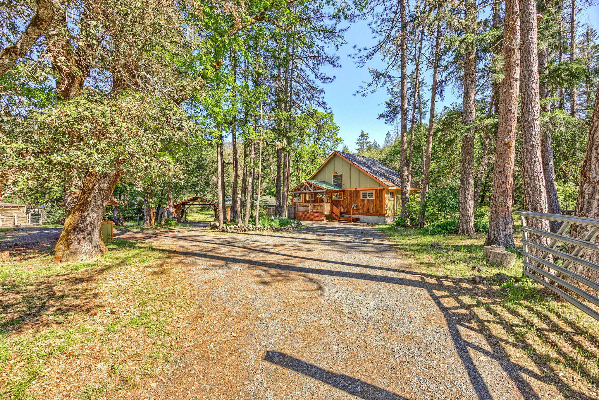 3519 Thompson Creek Road