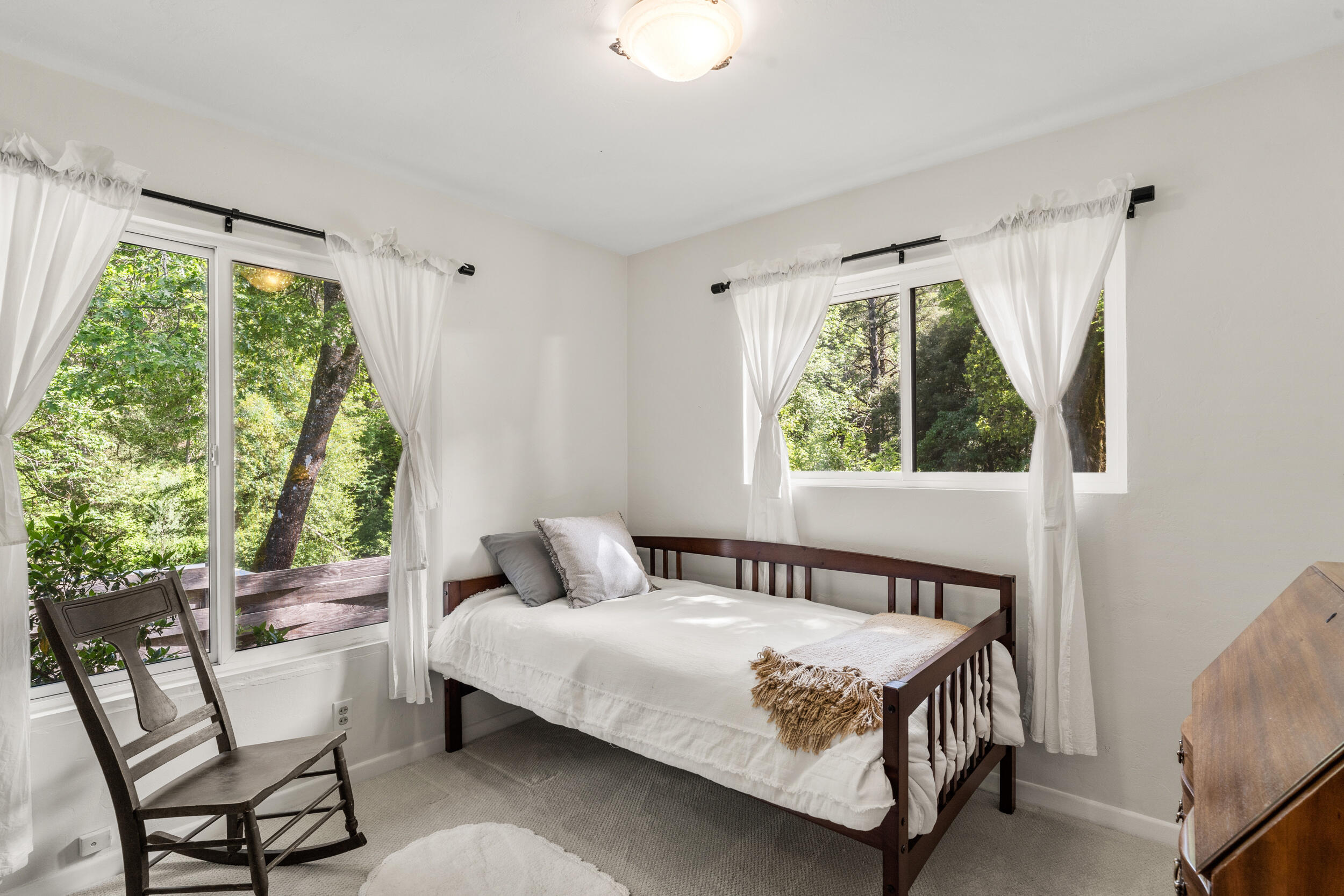 3479 Thompson Creek Road