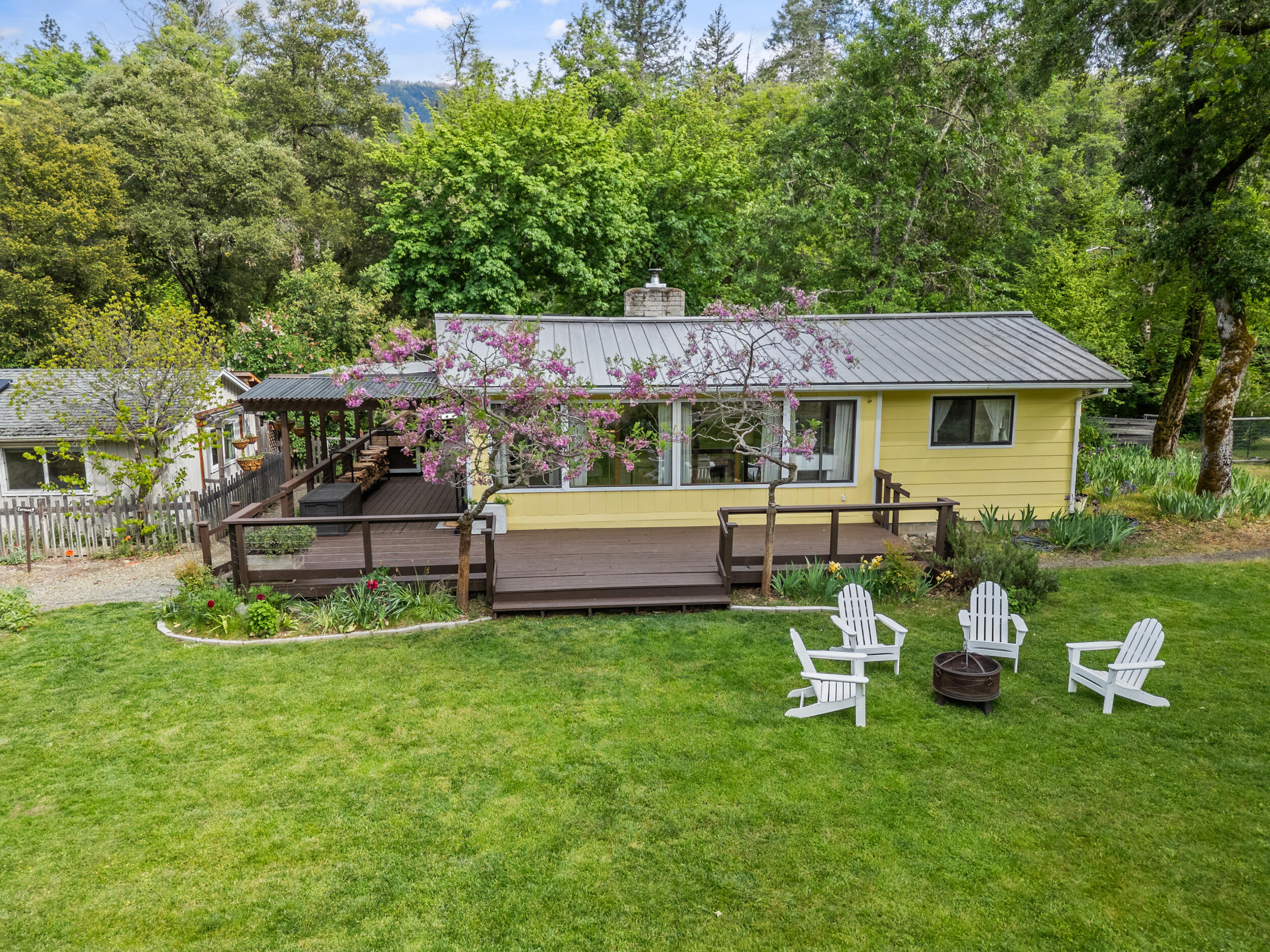 3479 Thompson Creek Road