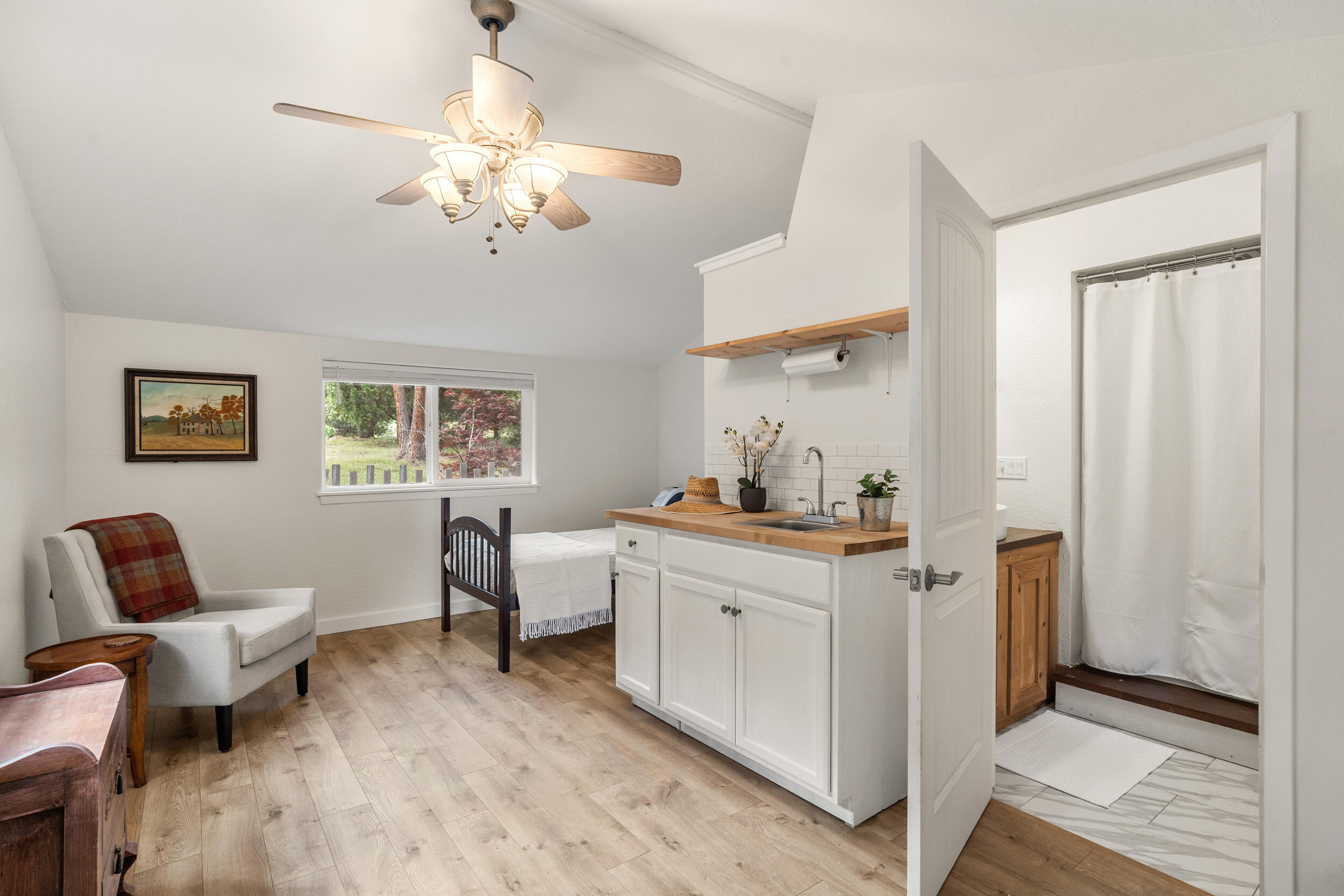 3479 Thompson Creek Road