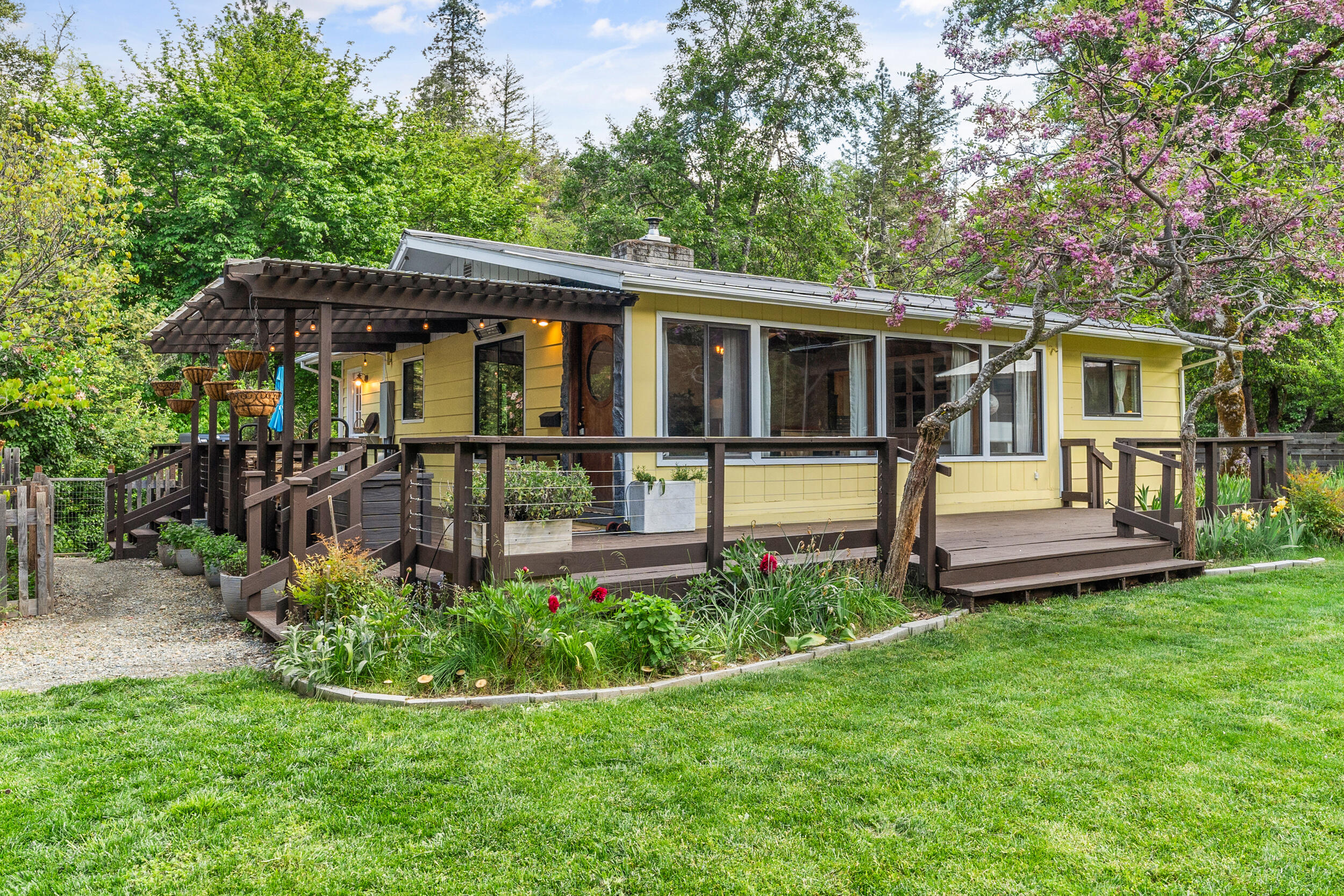3479 Thompson Creek Road