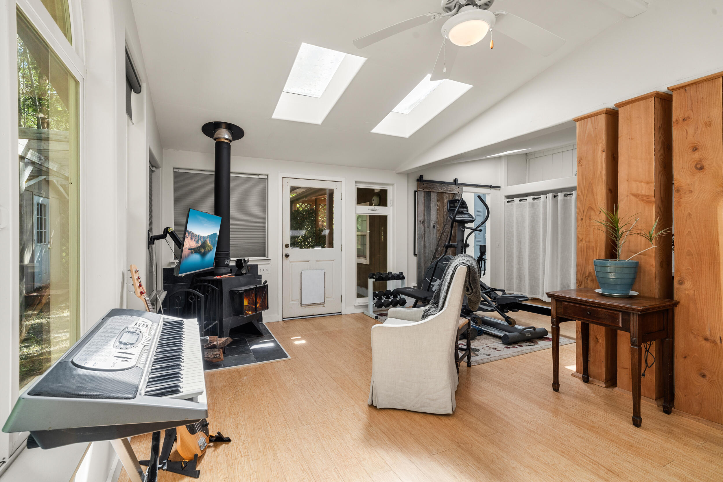 3479 Thompson Creek Road