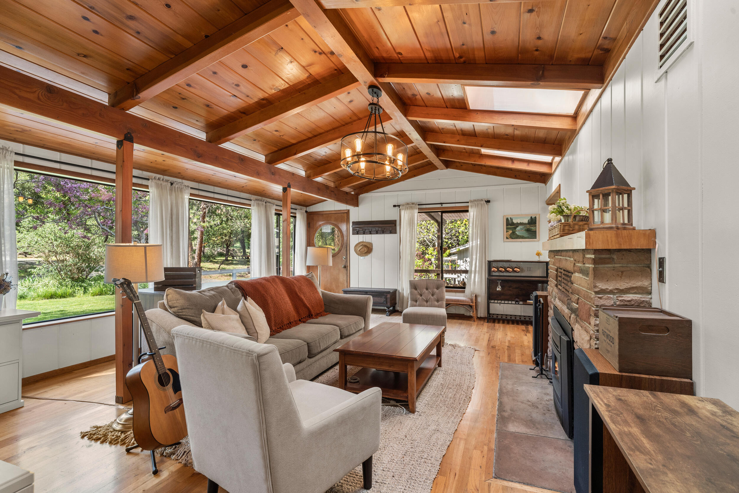 3479 Thompson Creek Road