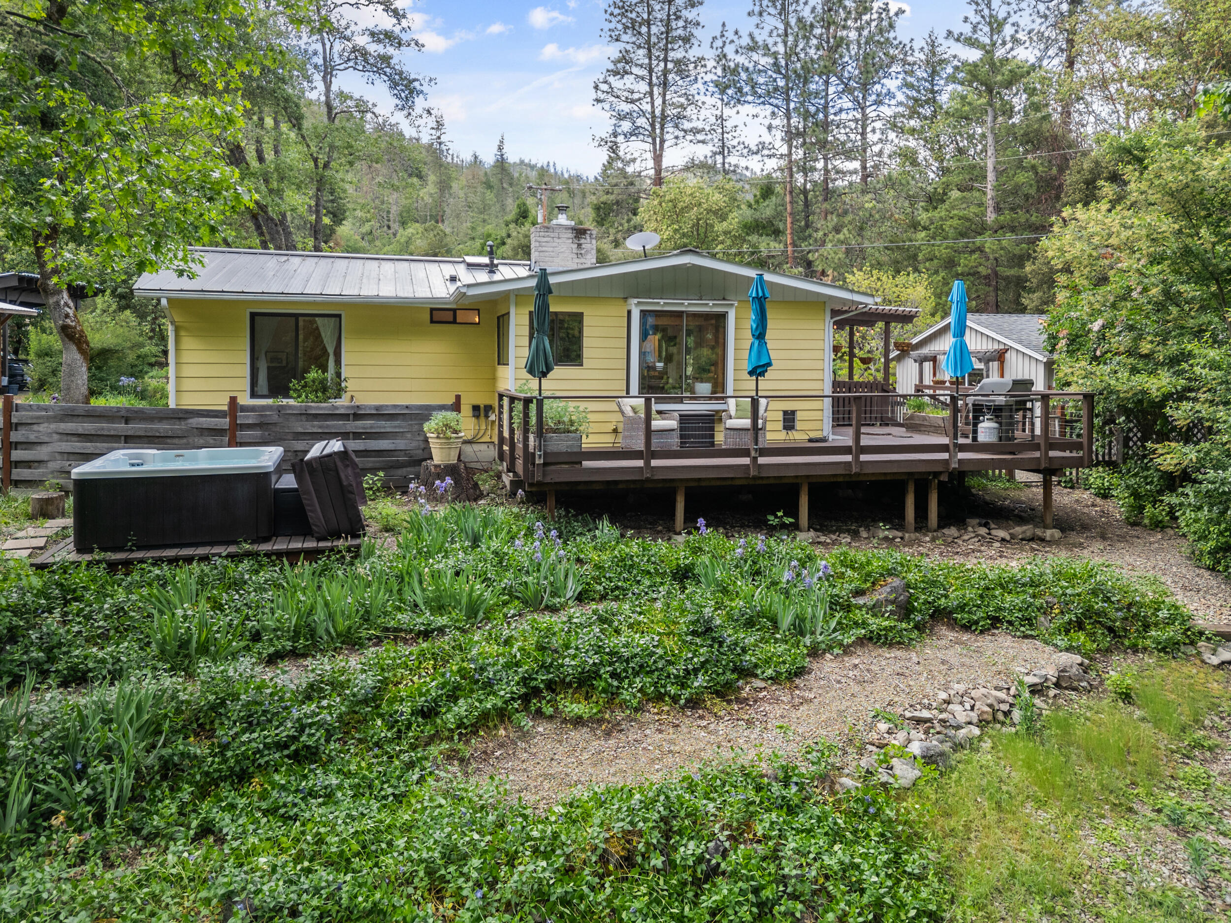 3479 Thompson Creek Road