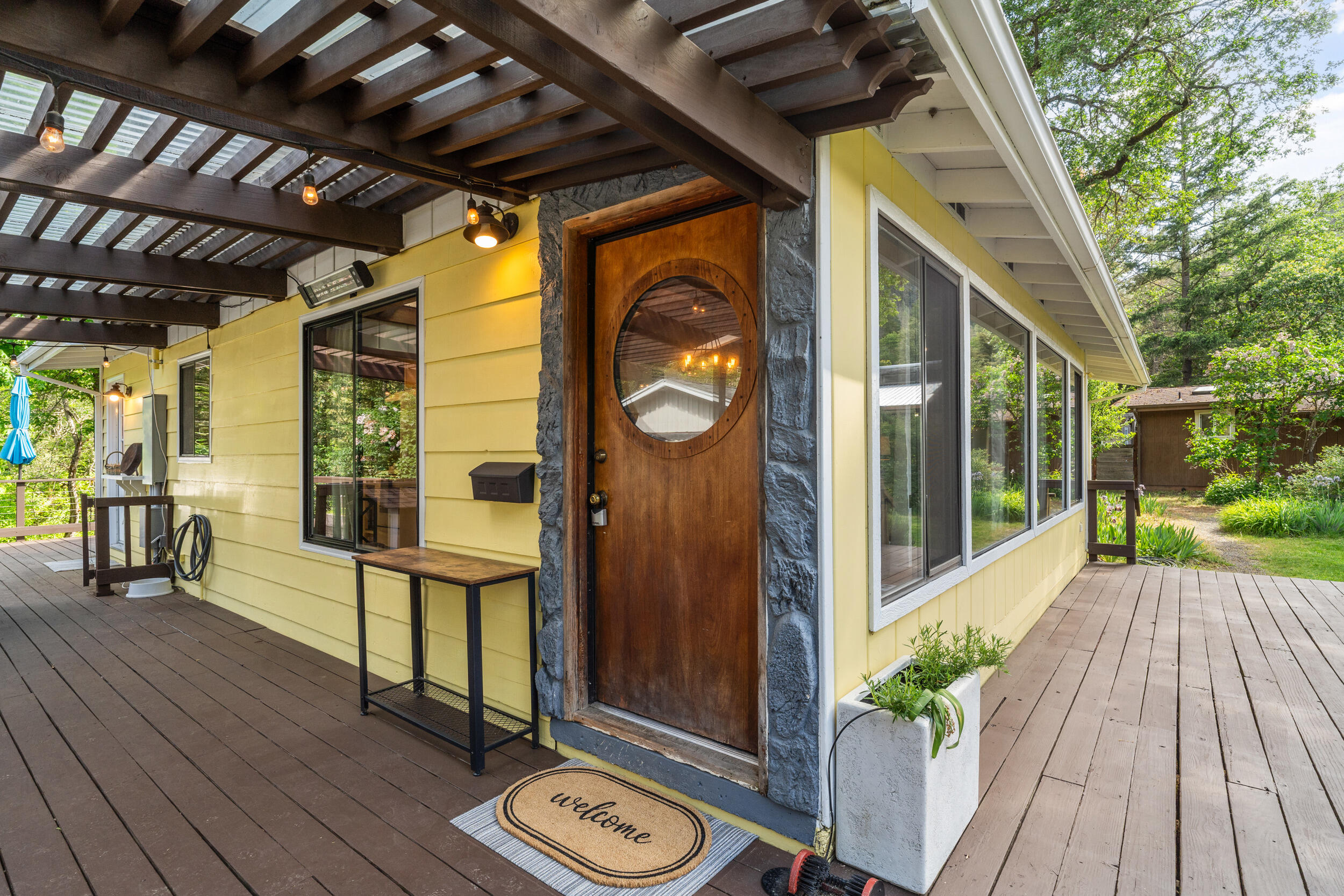 3479 Thompson Creek Road