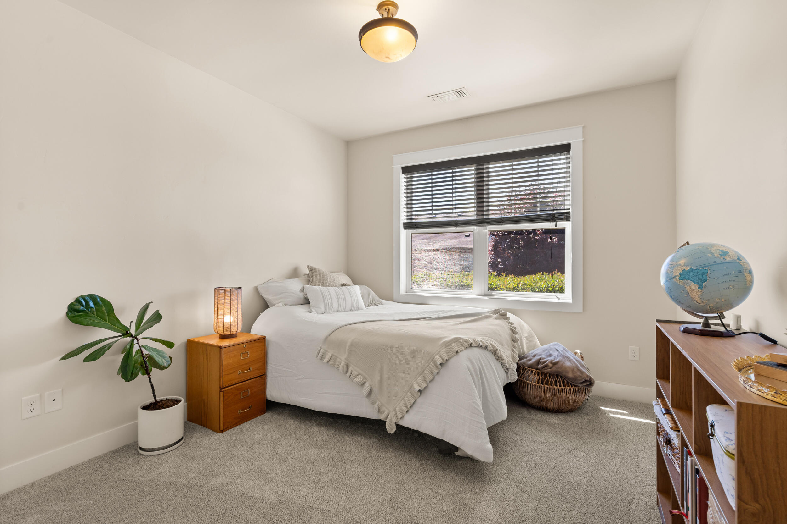 3844 Calle Vista Drive