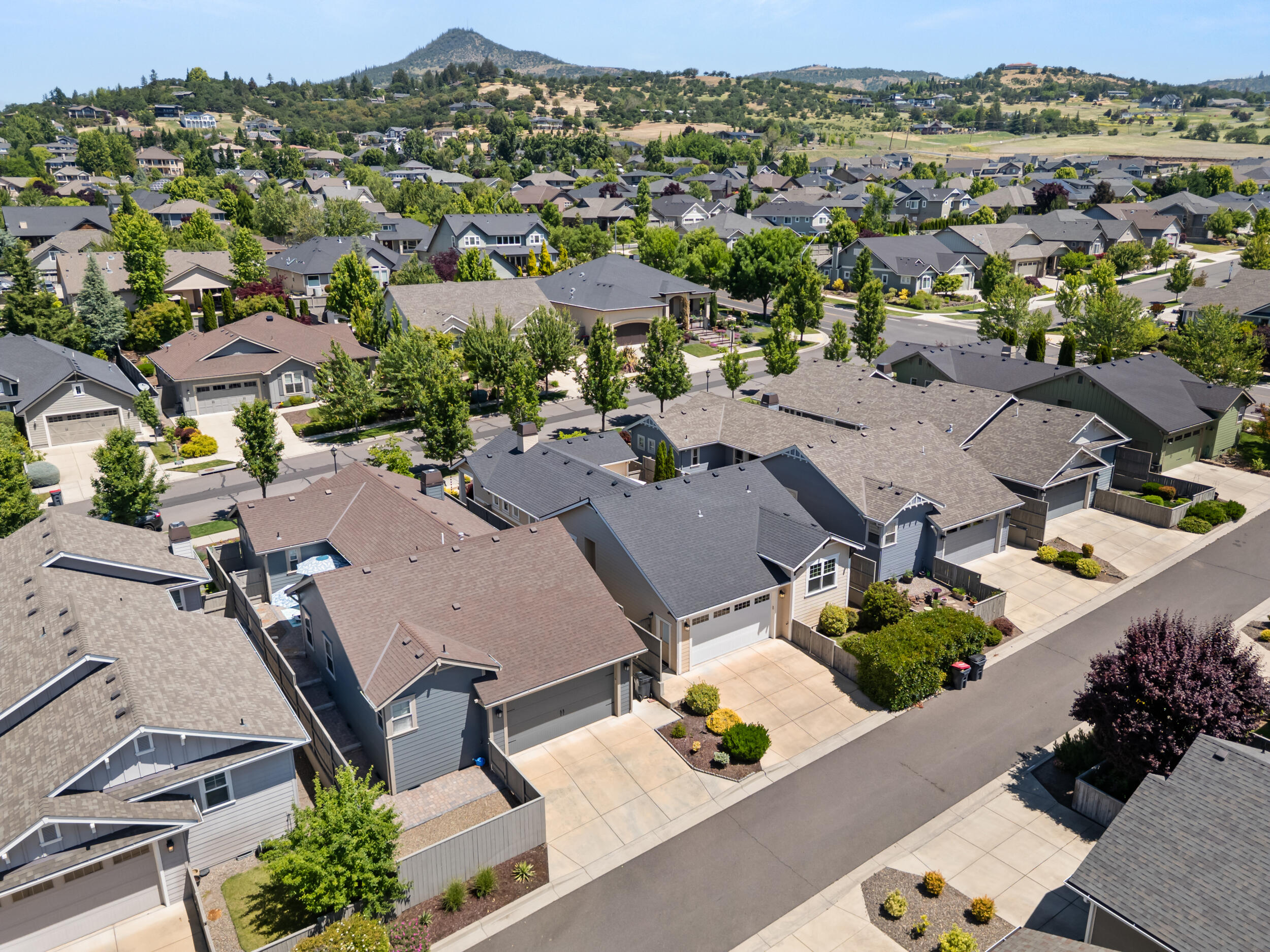 3844 Calle Vista Drive