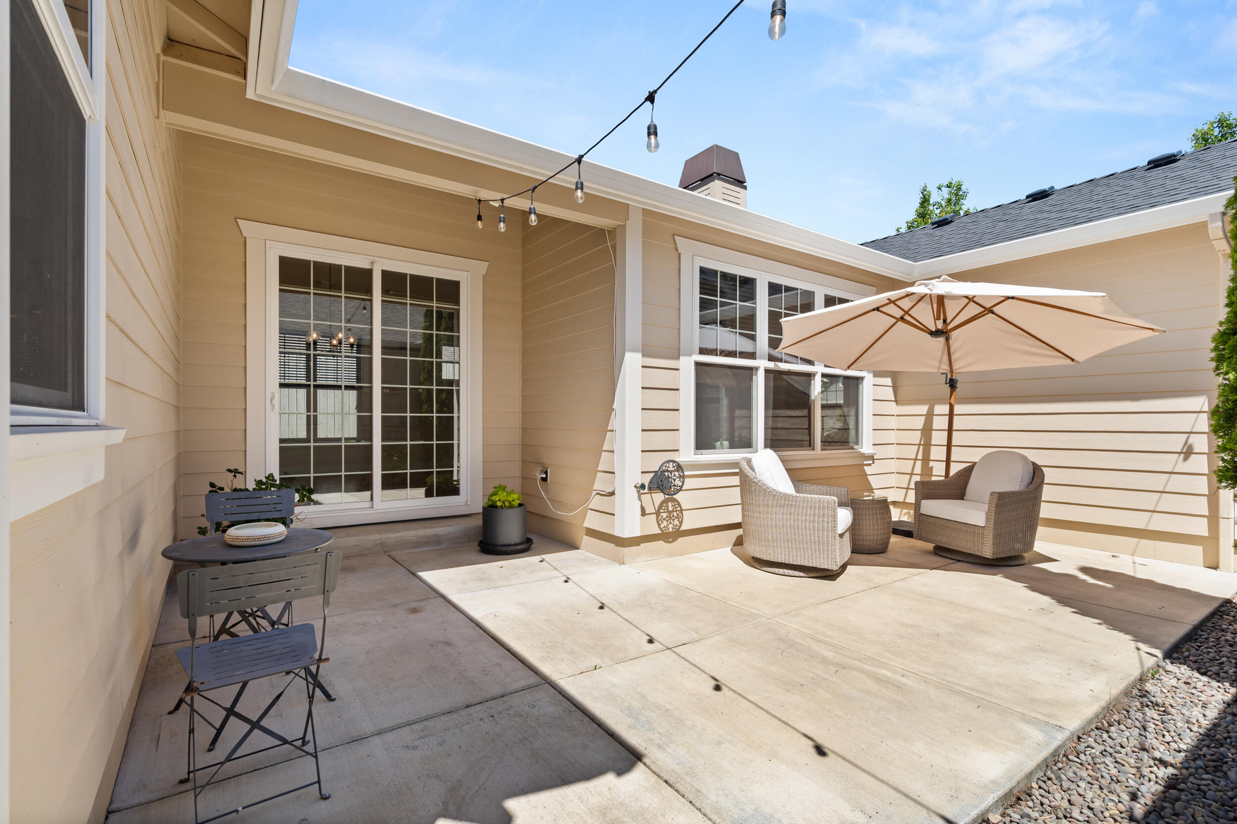 3844 Calle Vista Drive