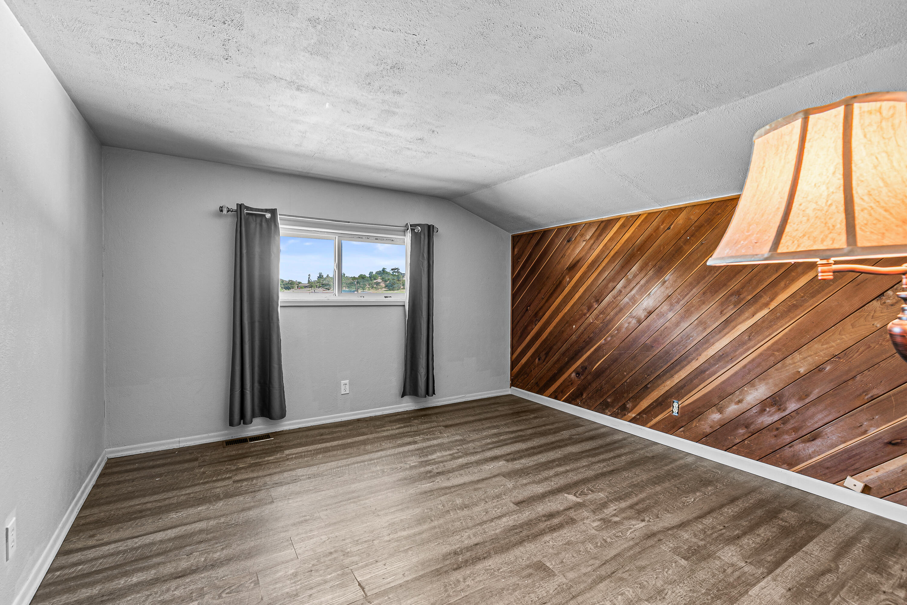2615 Glory C Road
