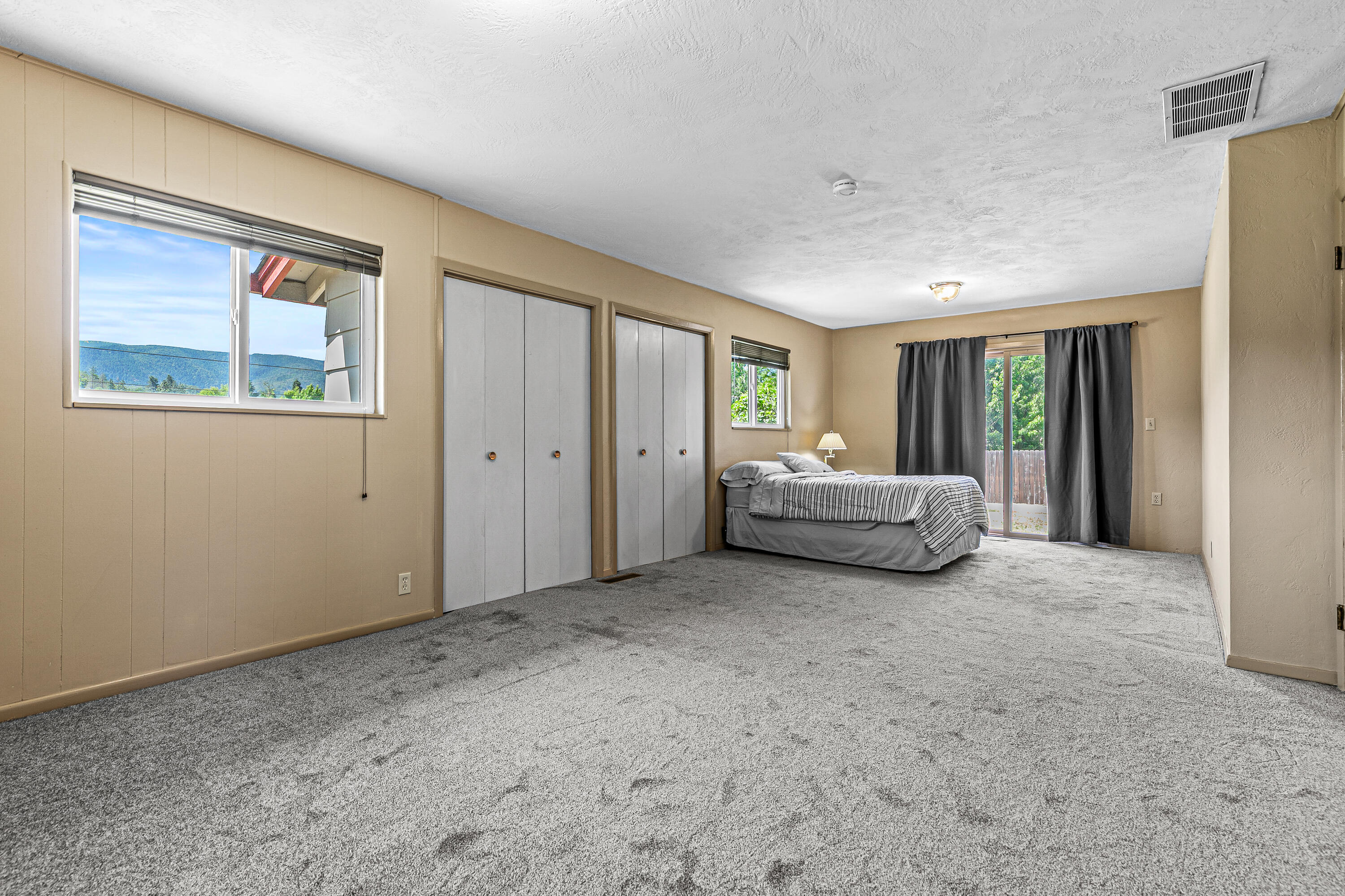 2615 Glory C Road