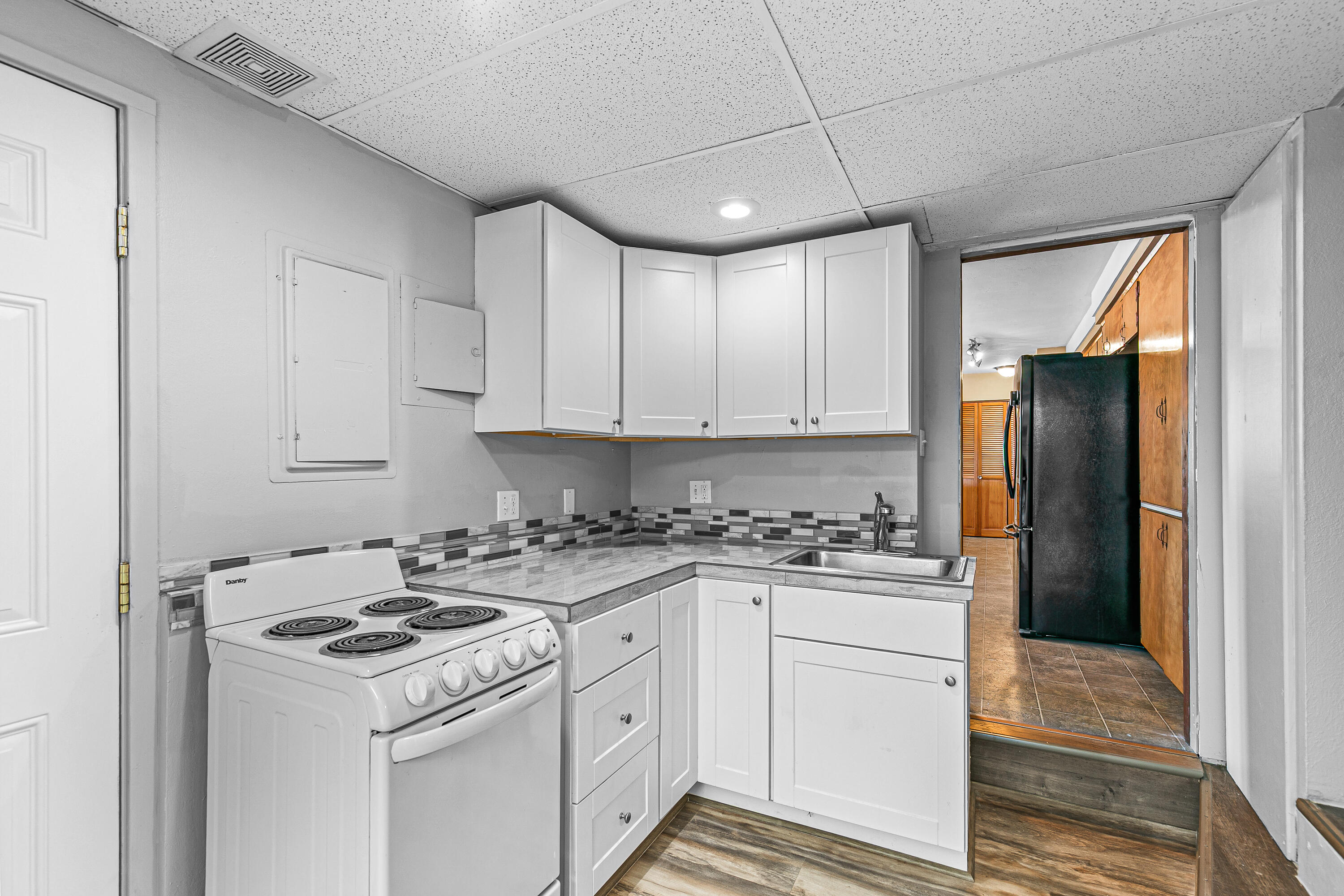 2615 Glory C Road