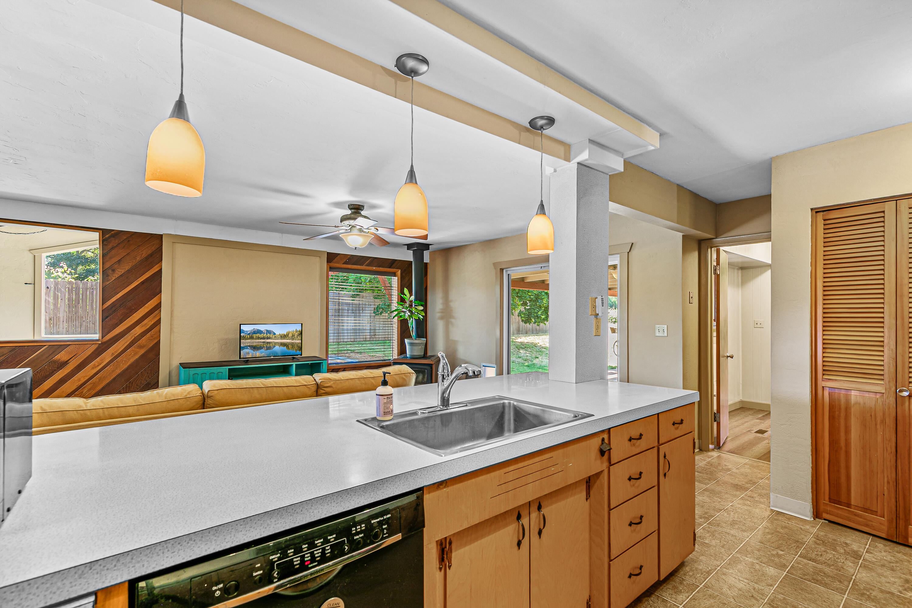 2615 Glory C Road