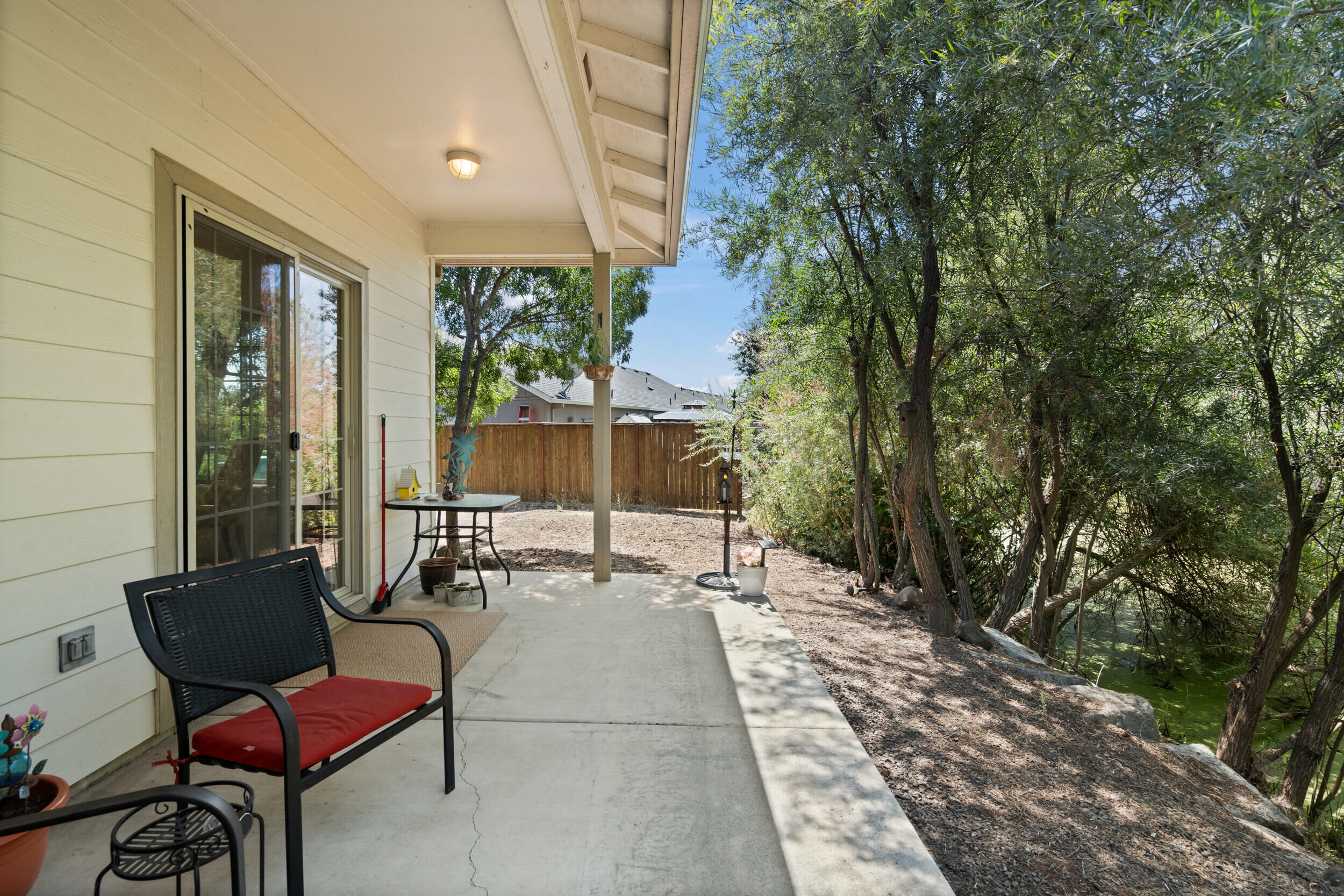 136 Dianne Way