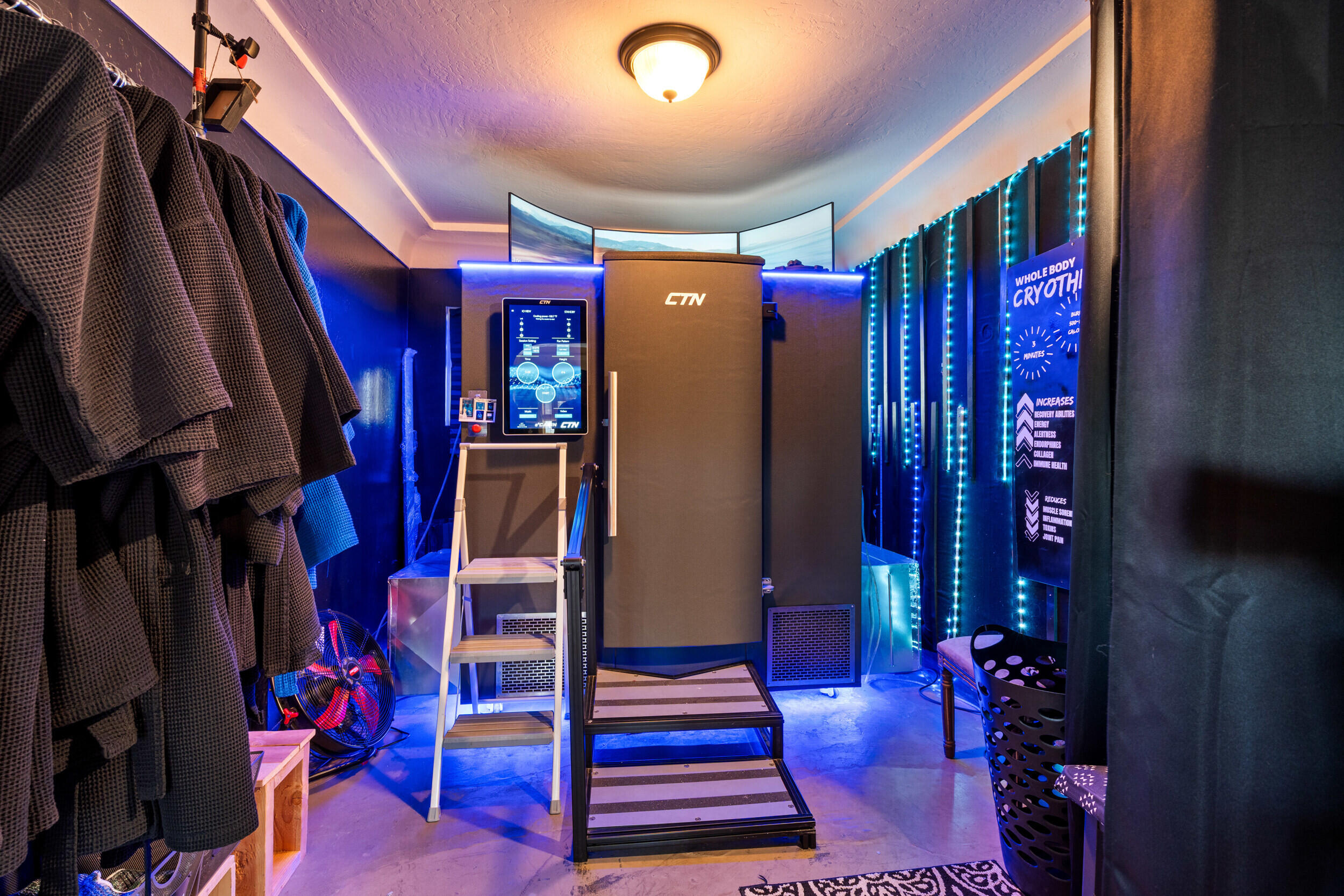 27 Crater Lake Avenue