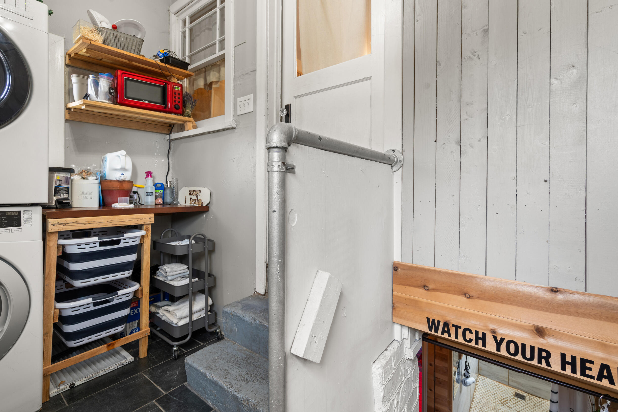 27 Crater Lake Avenue