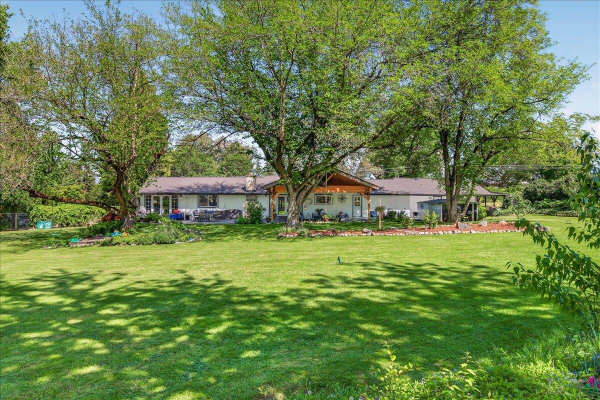 2050 Magnolia Avenue