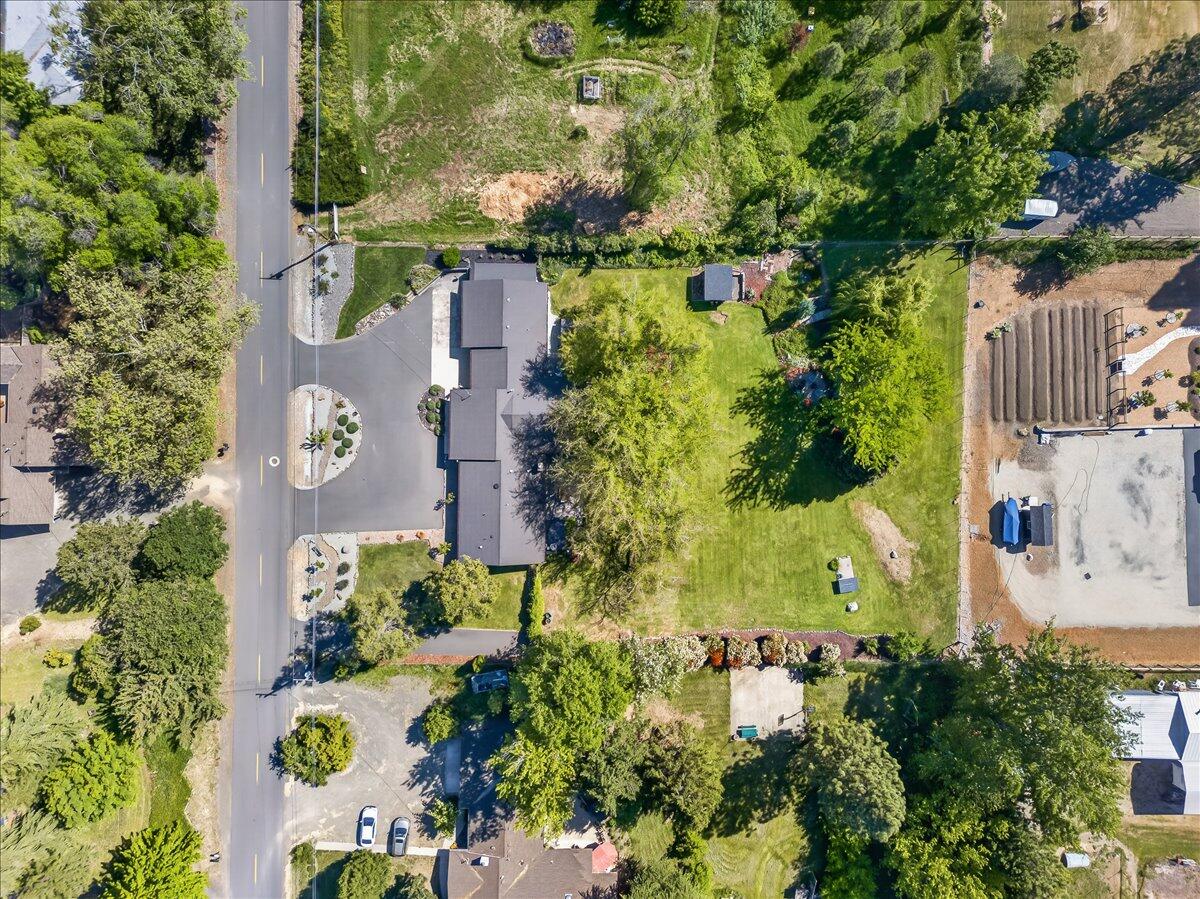 2050 Magnolia Avenue