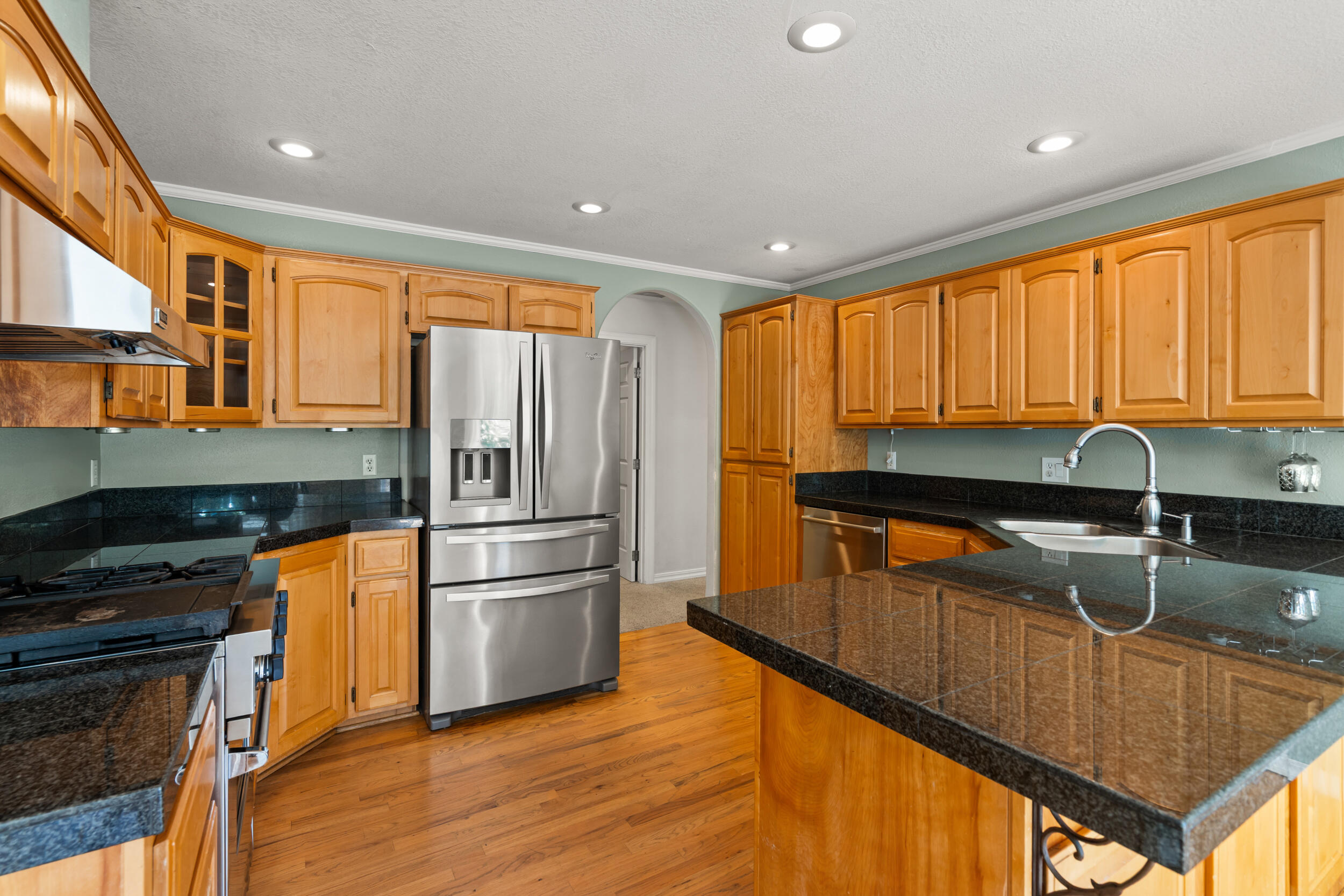 2738 Kerrisdale Ridge Drive