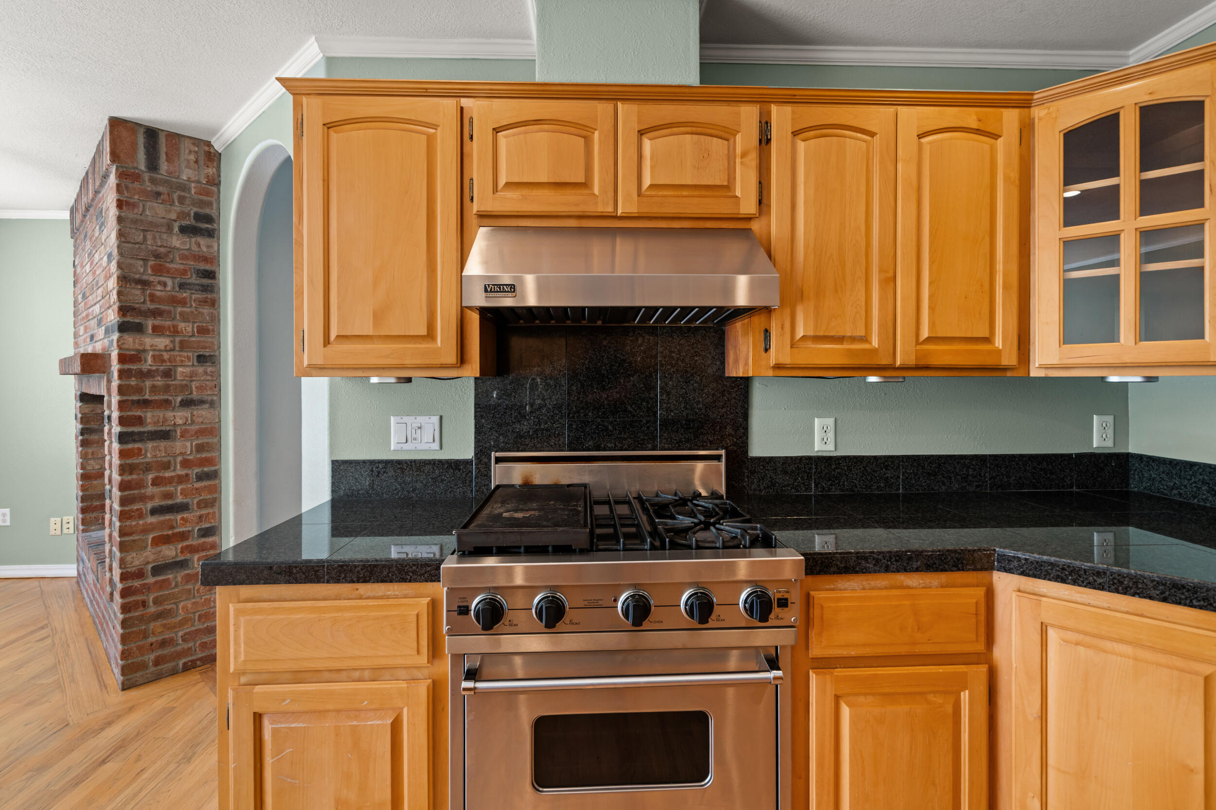 2738 Kerrisdale Ridge Drive