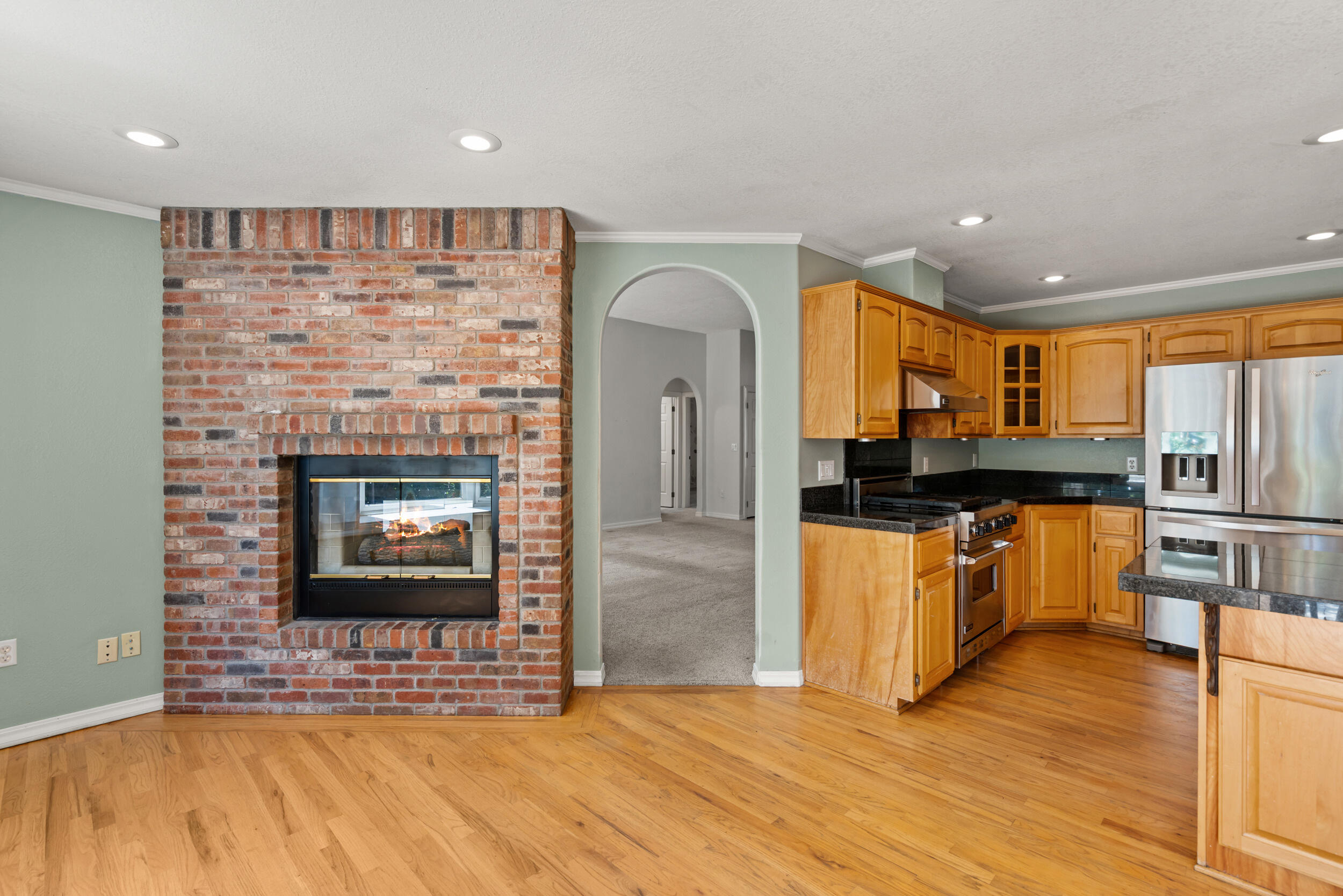 2738 Kerrisdale Ridge Drive