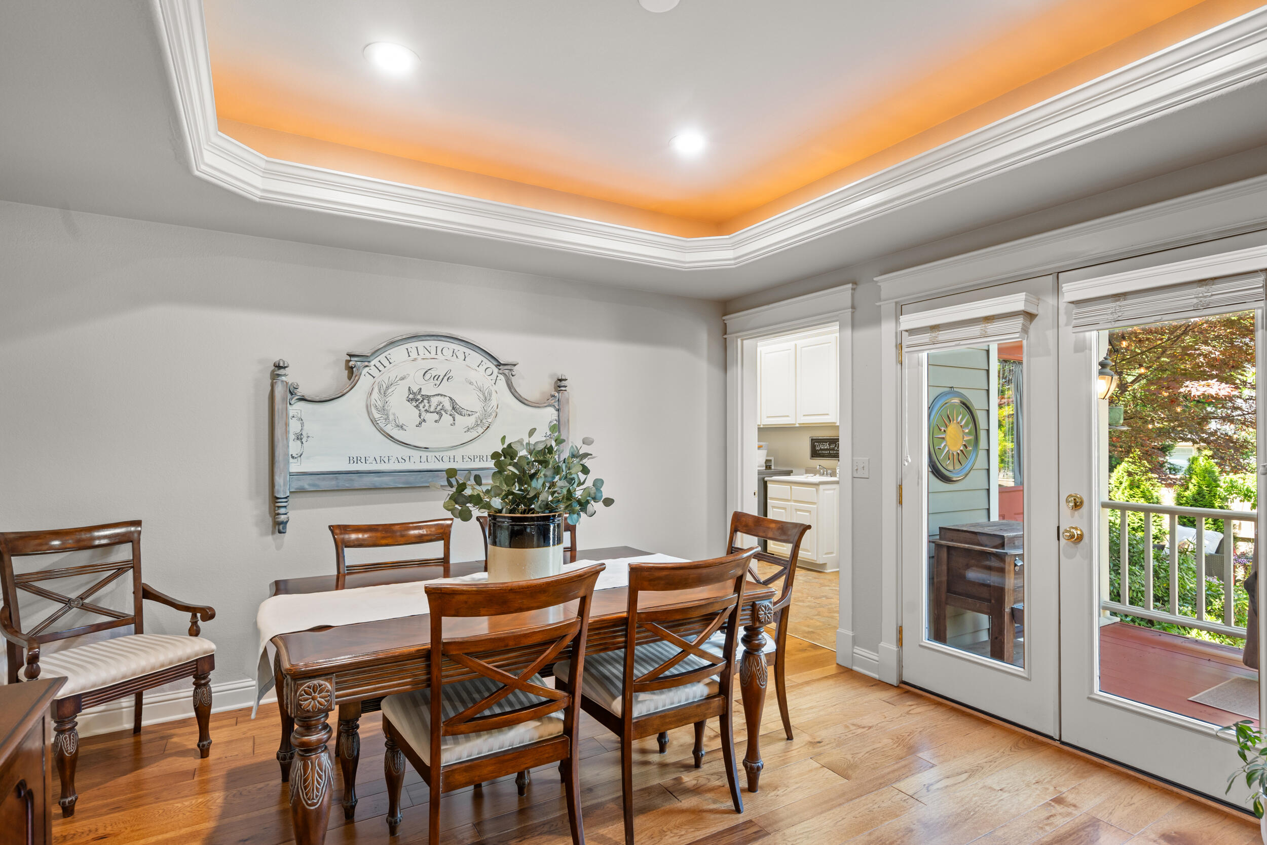 880 Singler Lane