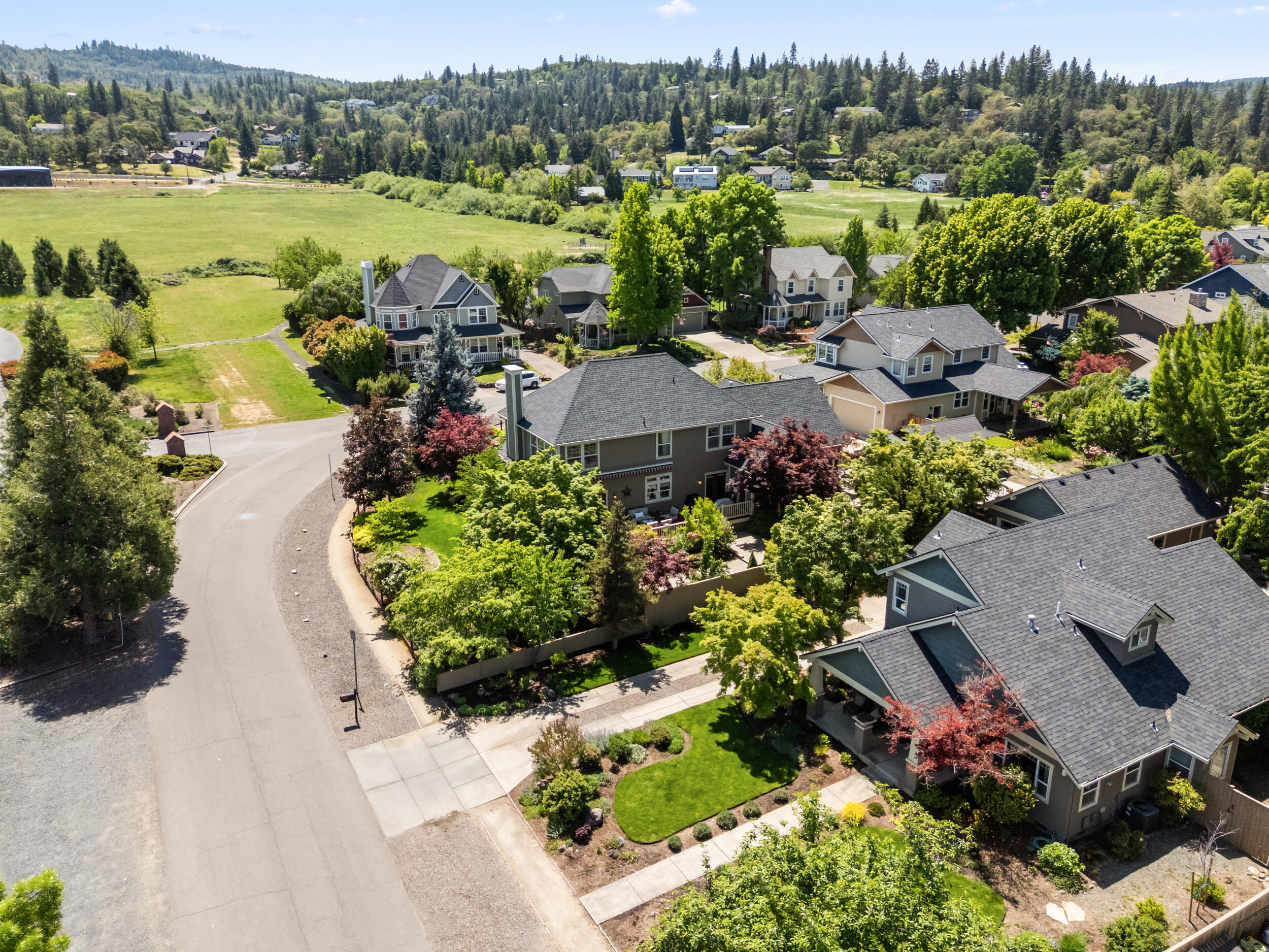 880 Singler Lane